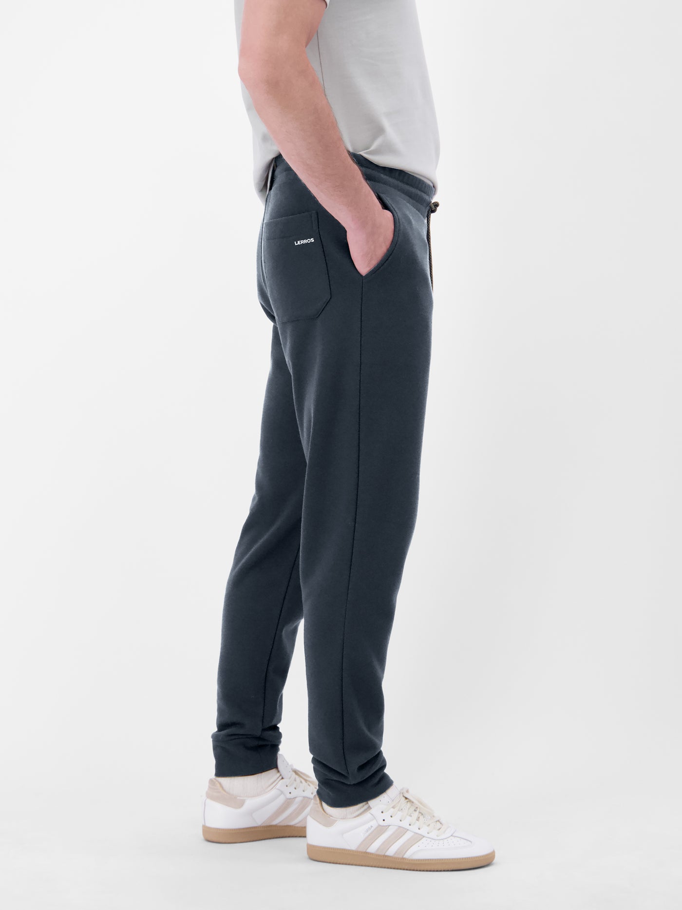 Loungepants für Herren in Regular Fit-Passform - LERROS