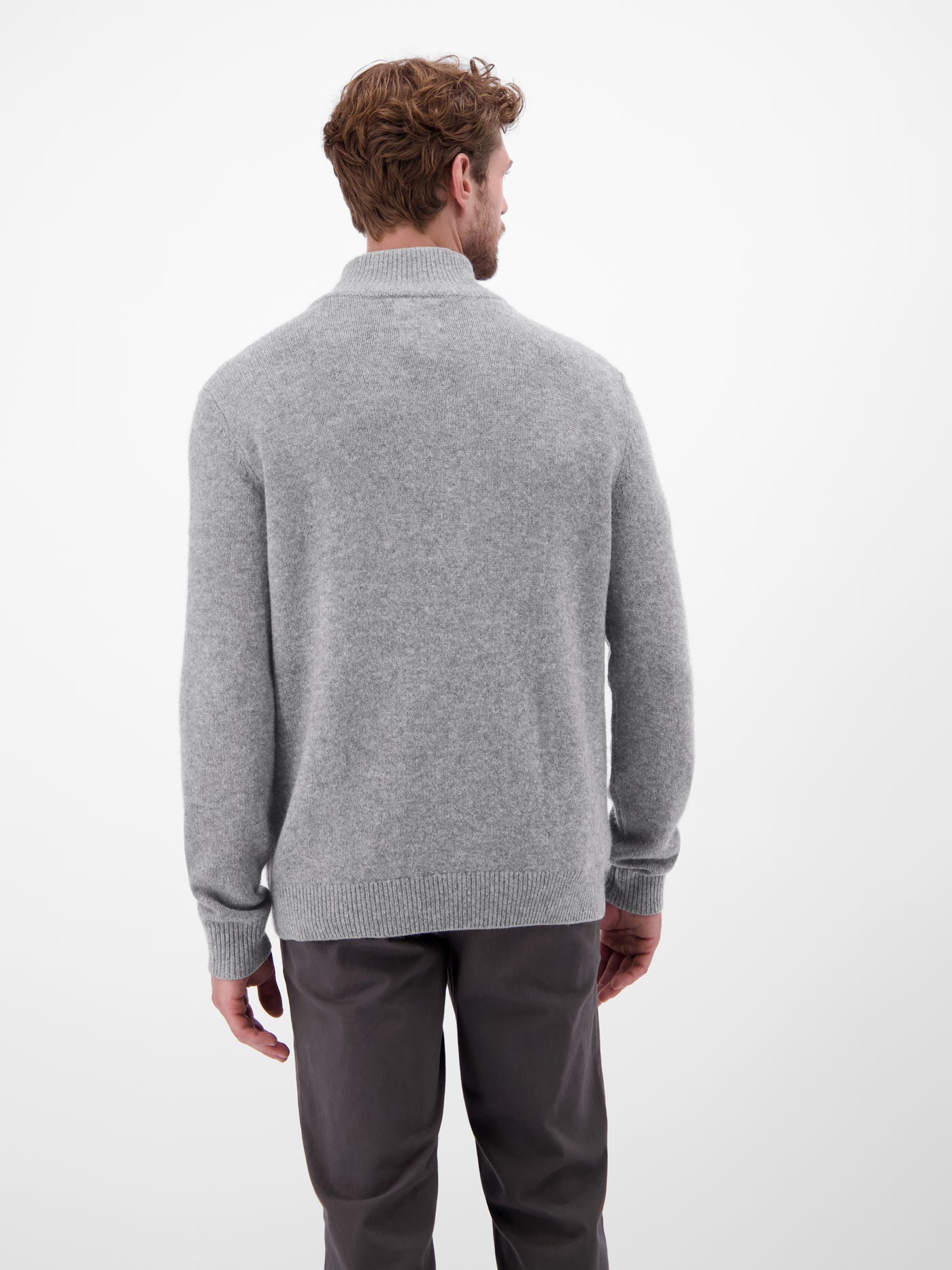 Strickjacke aus  Schurwoll-Kaschmir-Mix, stilvoll und lässig - LERROS