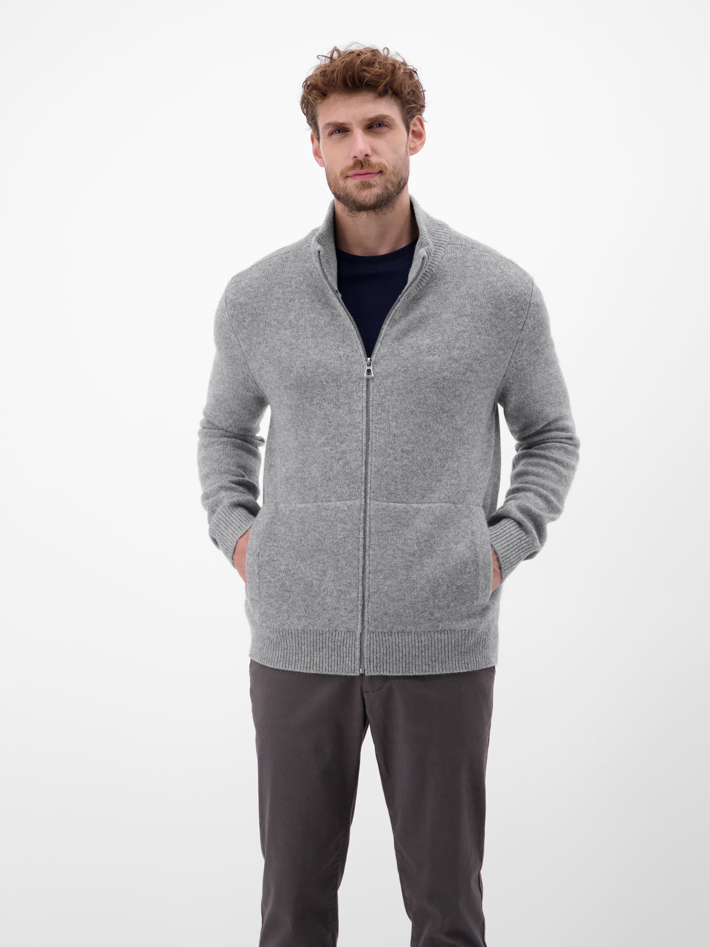 Strickjacke aus  Schurwoll-Kaschmir-Mix, stilvoll und lässig - LERROS