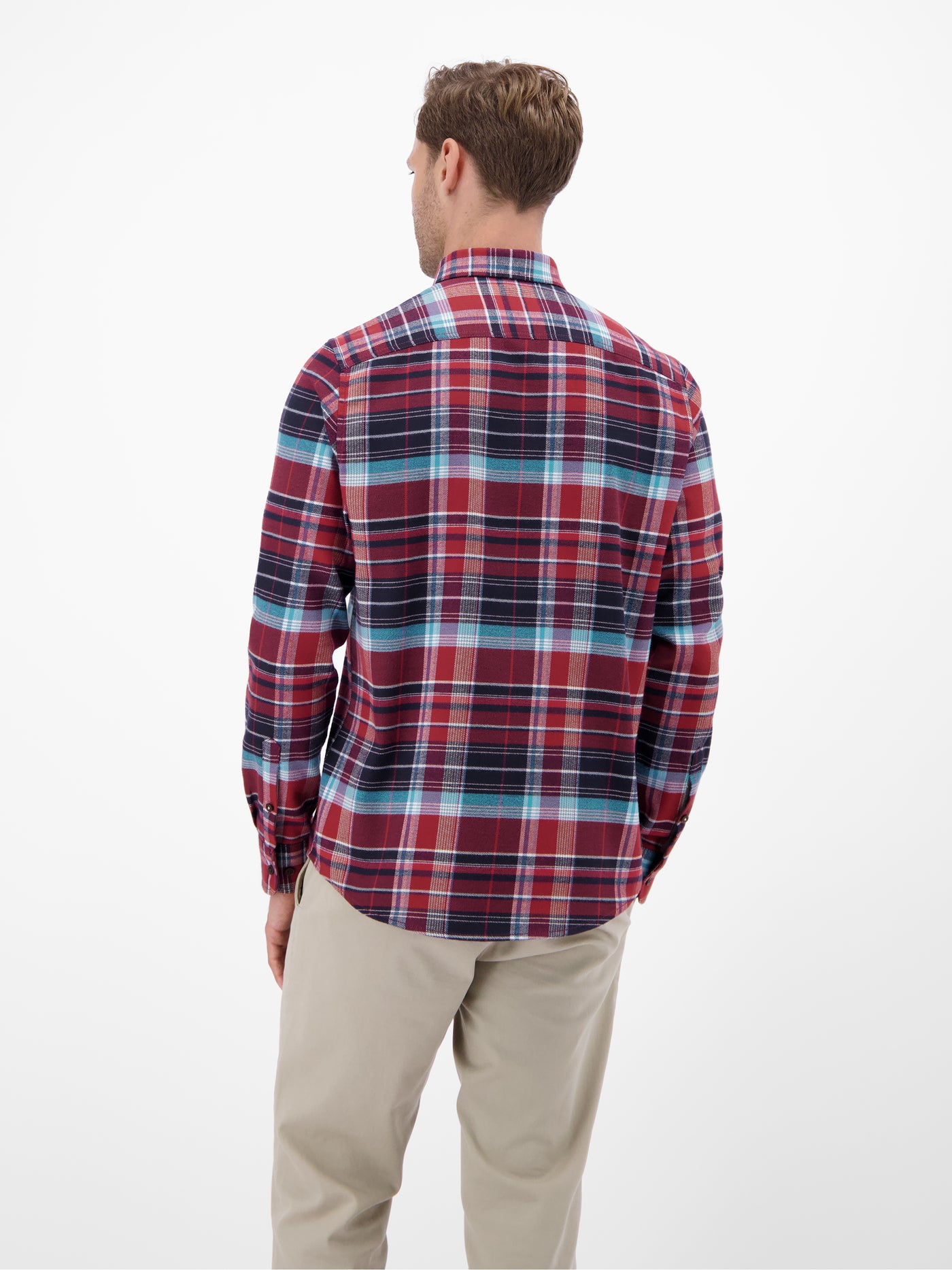 Checked flannel shirt - soft and stylish