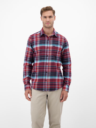 Checked flannel shirt - soft and stylish