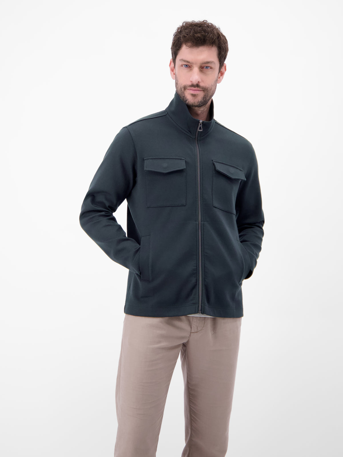 Sweatjacke mit Brusttaschen - Sweatjacke