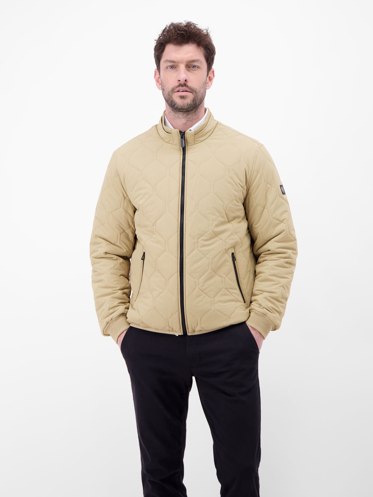 Outdoorjacke in modernem Wabenstepp - Steppjacke