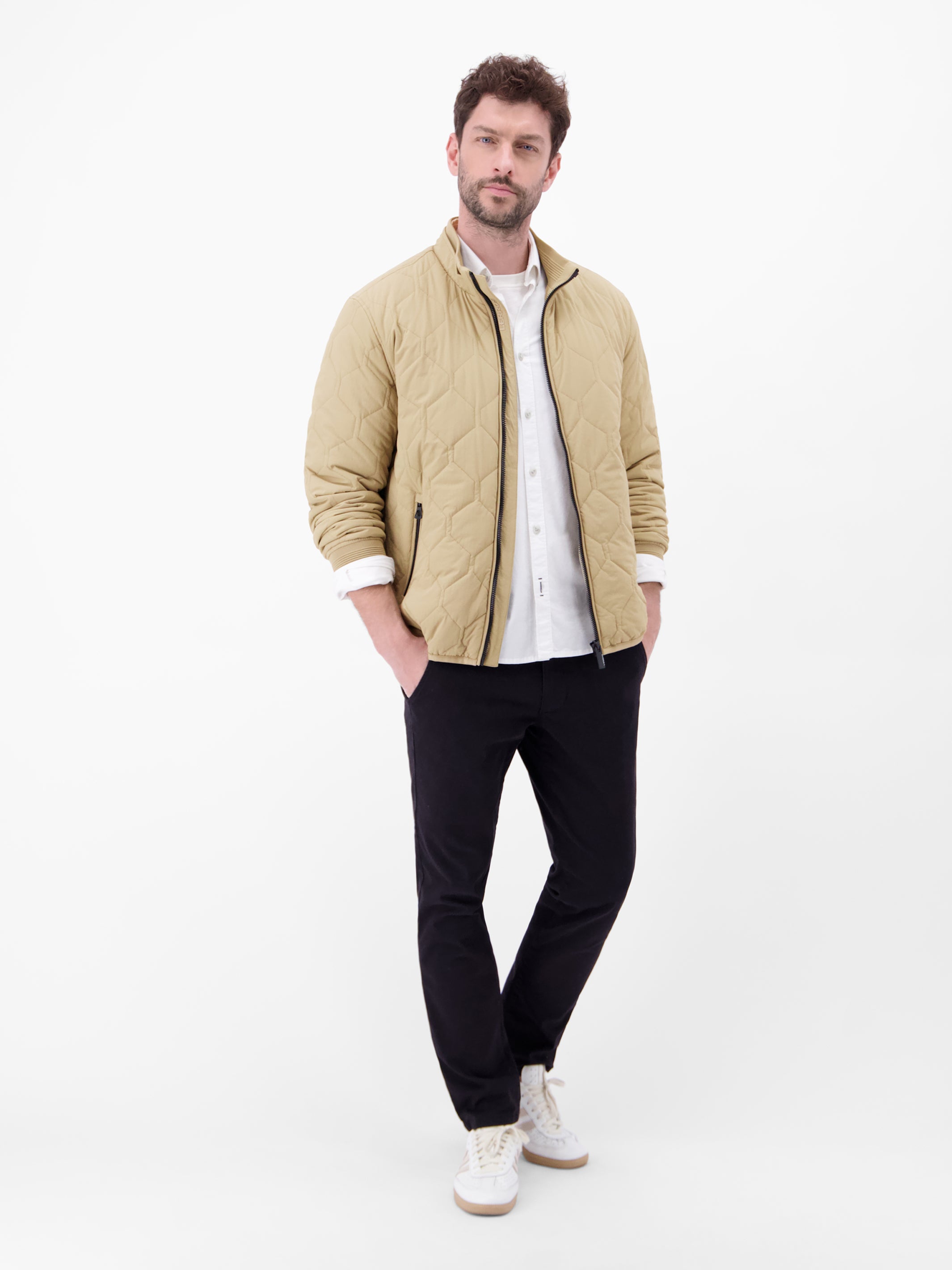 Outdoorjacke in modernem Wabenstepp - Steppjacke