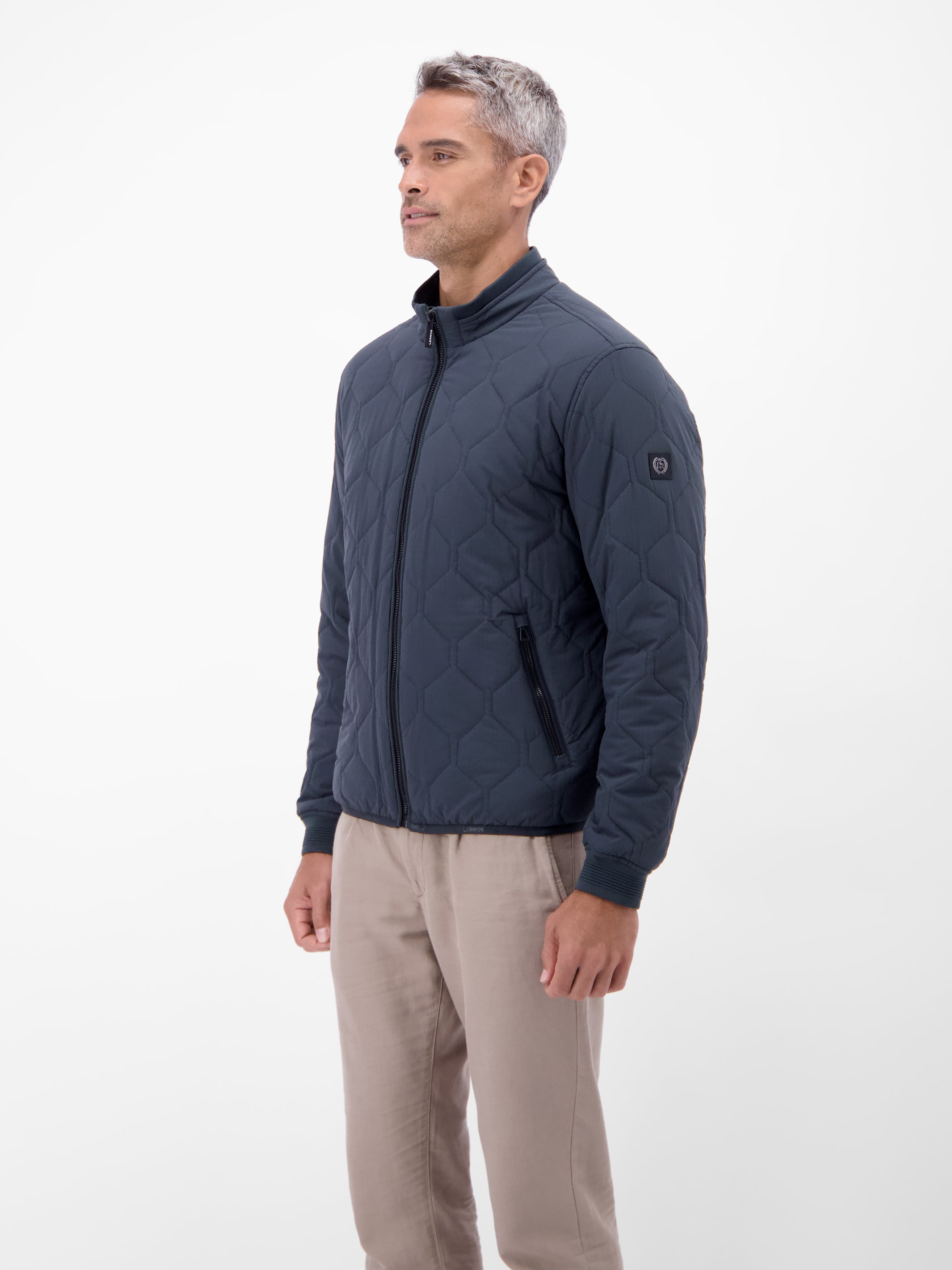Outdoorjacke in modernem Wabenstepp - Steppjacke