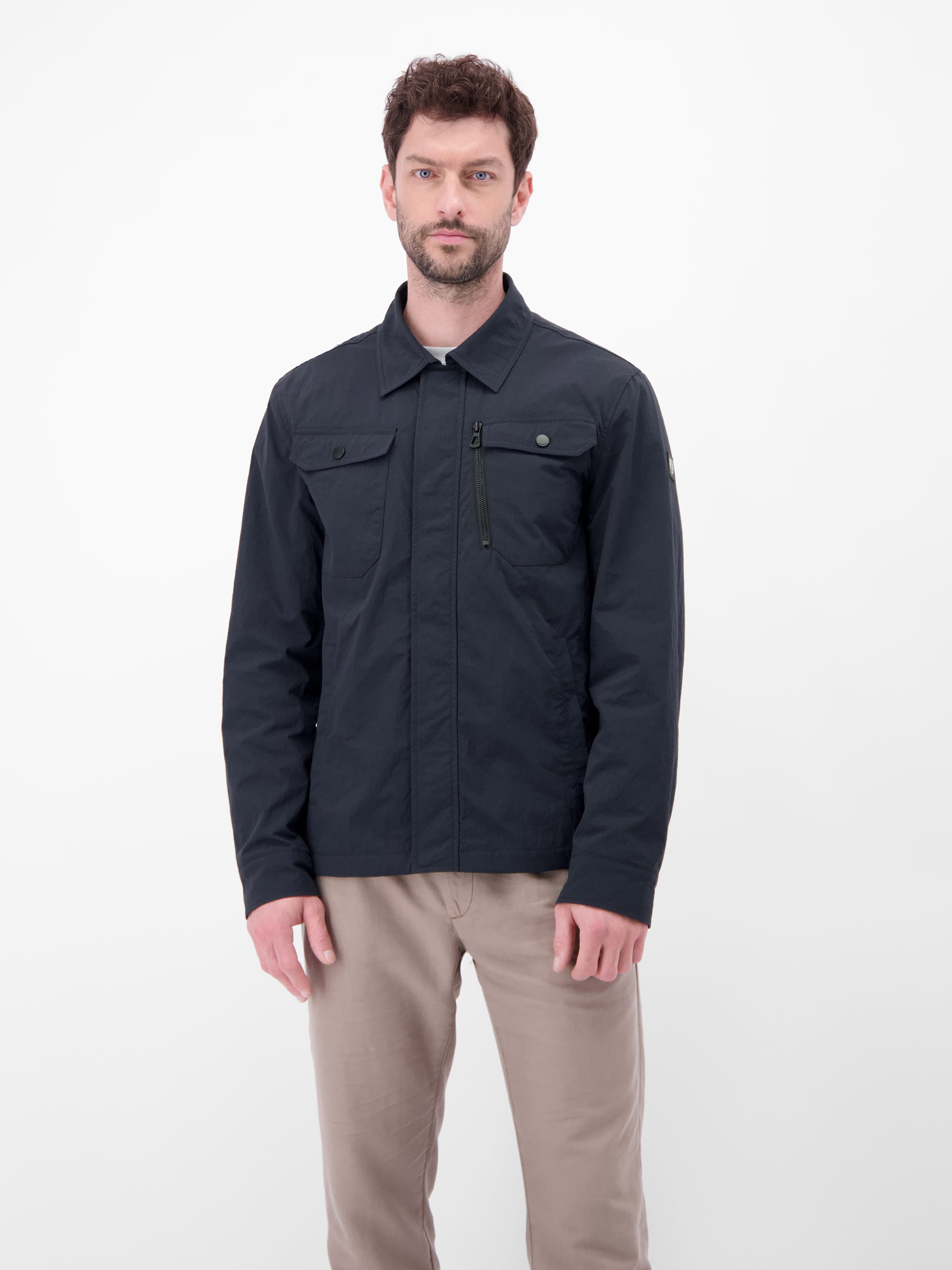 Leichte Outdoorjacke mit Kentkragen - Leichte Jacke