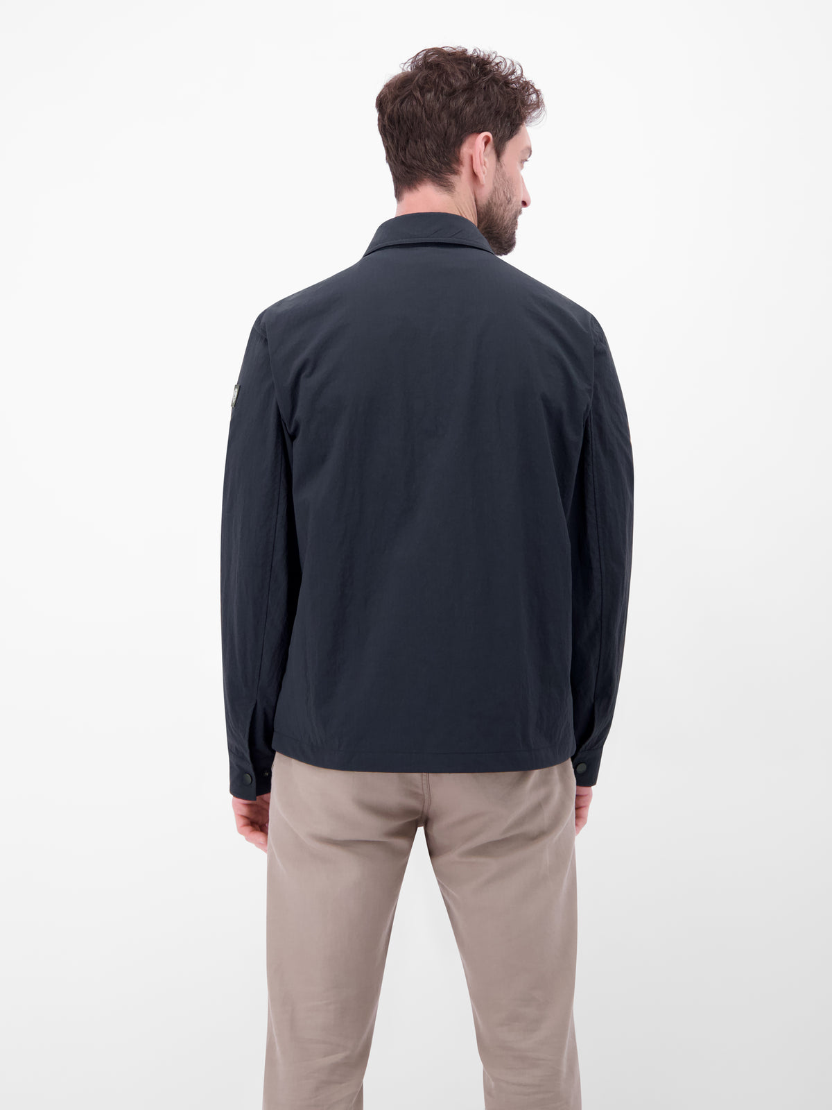 Leichte Outdoorjacke mit Kentkragen - Leichte Jacke