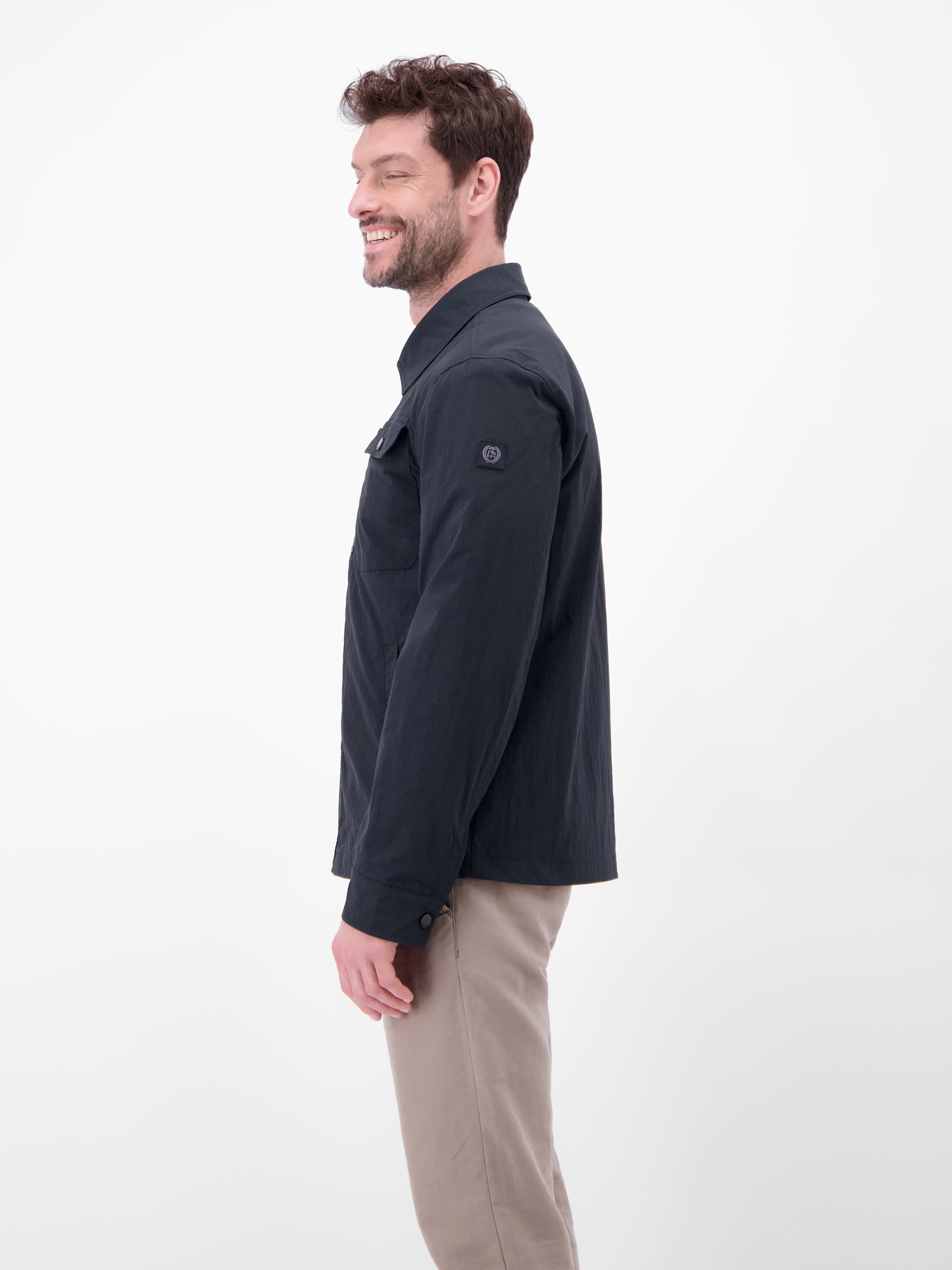 Leichte Outdoorjacke mit Kentkragen - Leichte Jacke