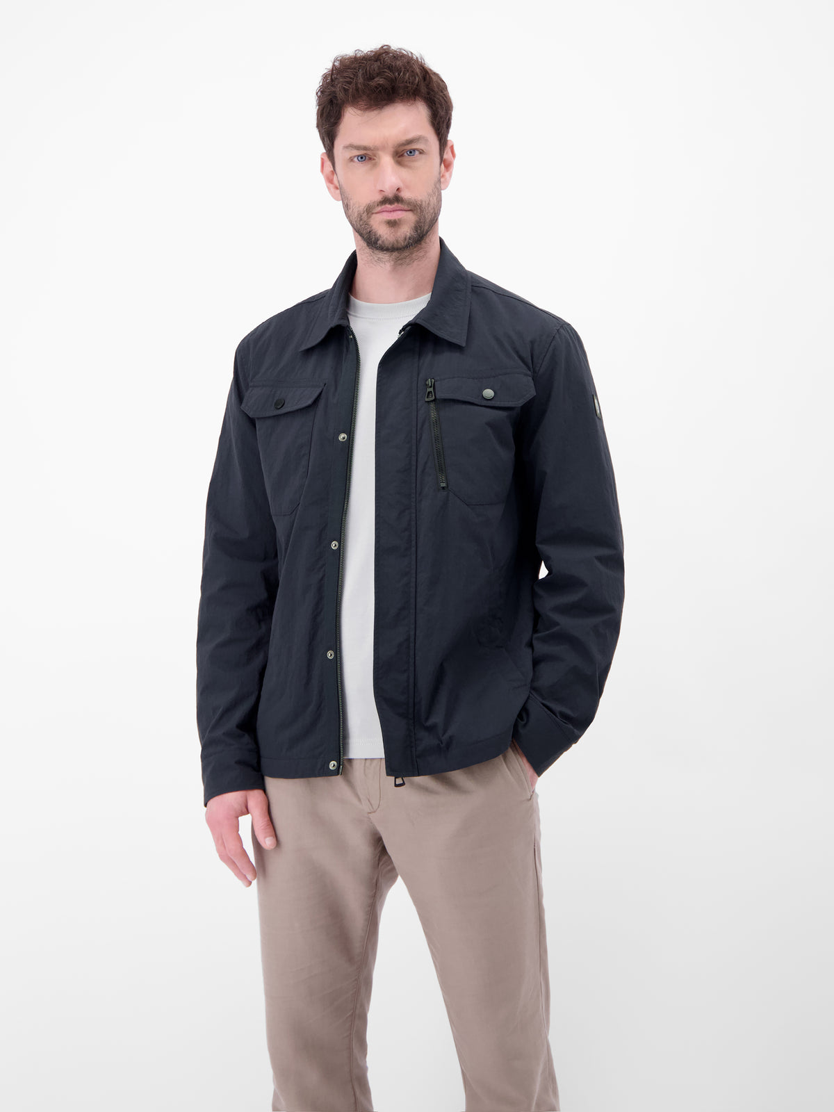 Leichte Outdoorjacke mit Kentkragen - Leichte Jacke
