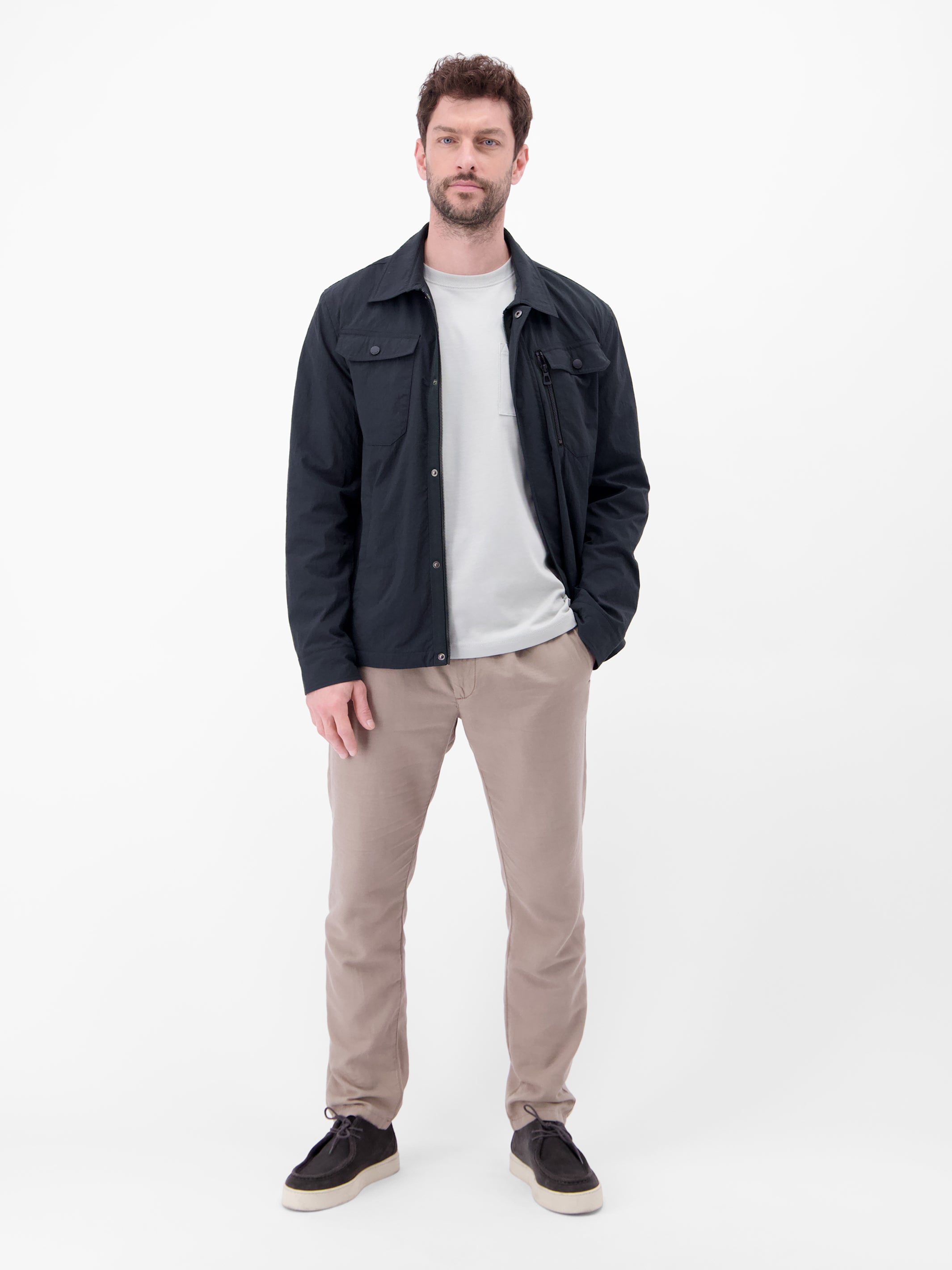 Leichte Outdoorjacke mit Kentkragen - Leichte Jacke
