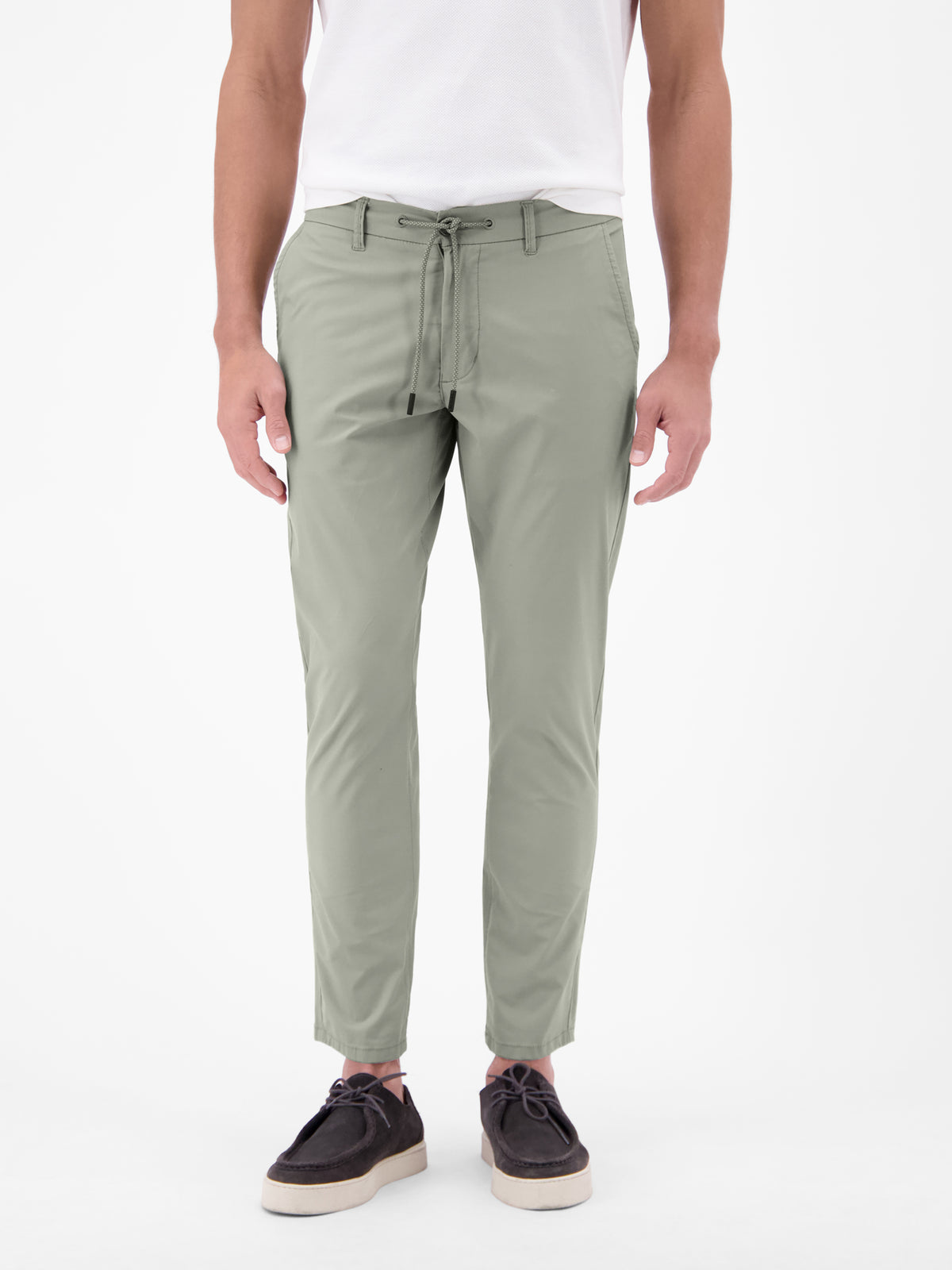 Leichte Chino mit Kordelzug - 