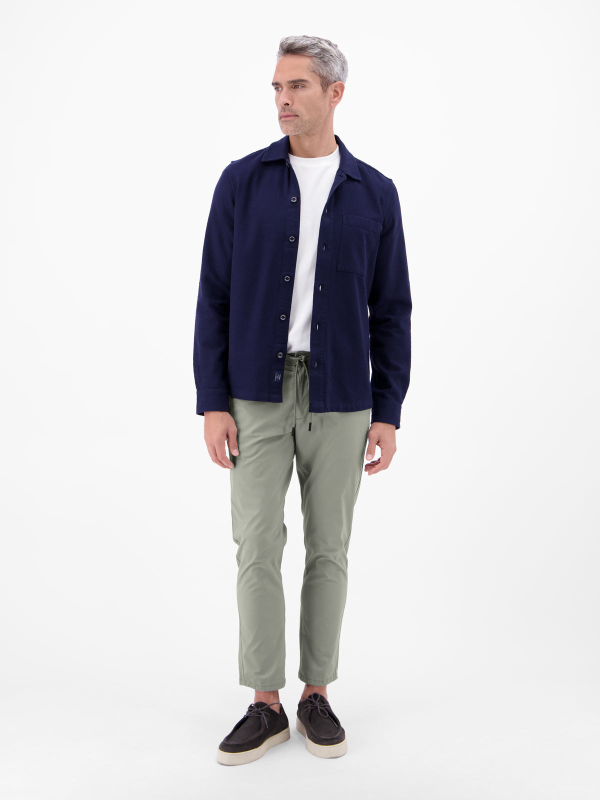 Leichte Chino mit Kordelzug - 