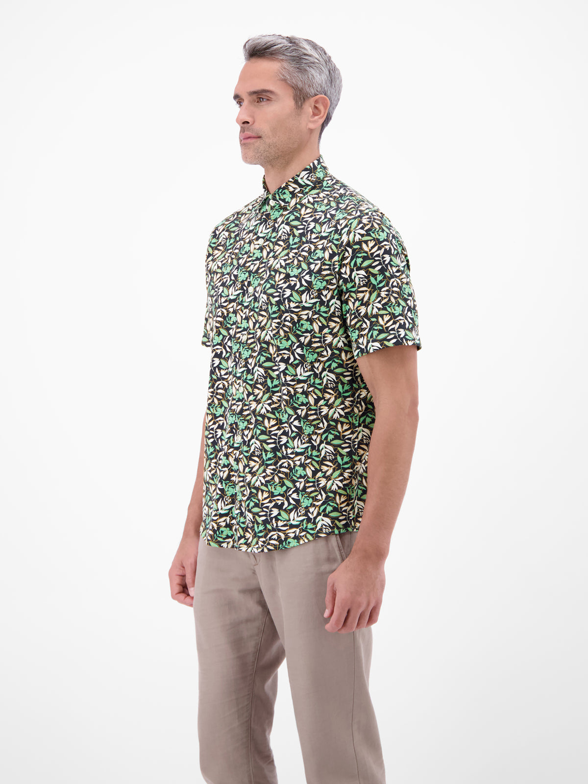 Kurzarmhemd aus 100 % Baumwolle, floral bedruckt - Kurzarmhemd