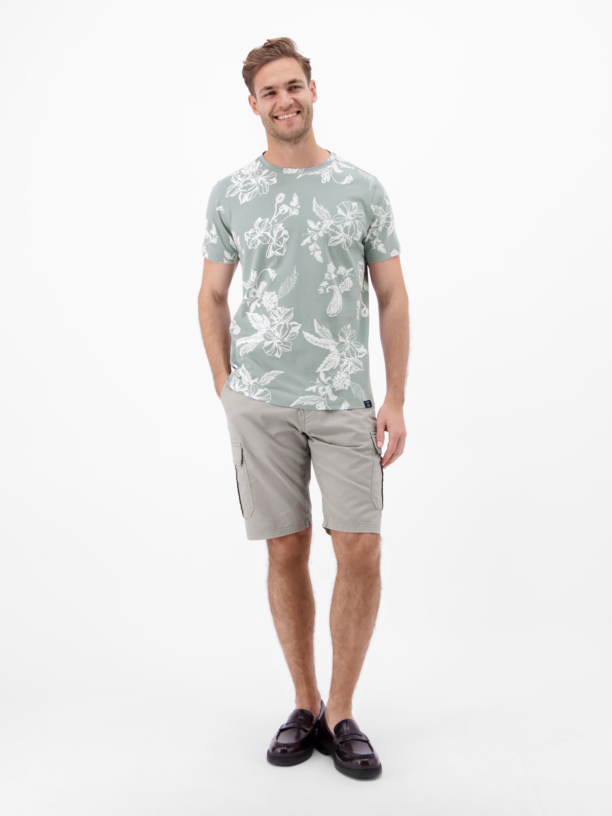 T-Shirt mit O-Neck und floralem All-over-Print - T-Shirt Rundhals