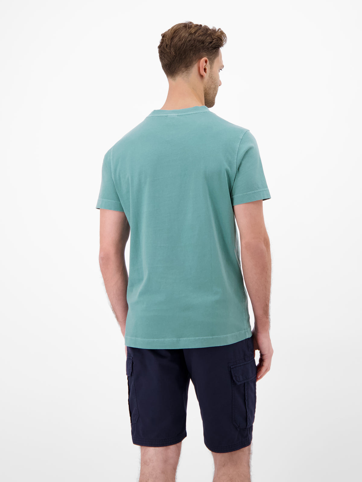 T-Shirt mit O-Neck und Brusttasche - T-Shirt Rundhals