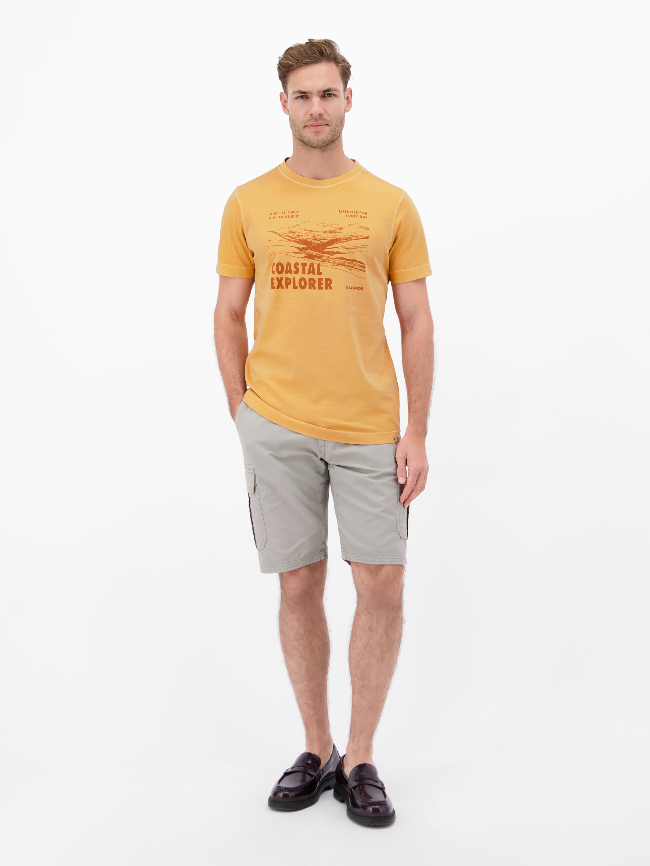 T-Shirt mit O-Neck und Frontprint - T-Shirt Rundhals