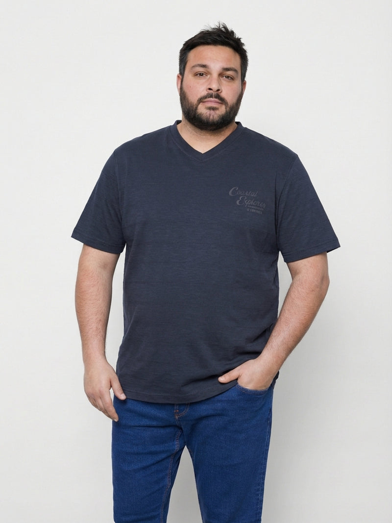 T-Shirt mit V-Neck in Strickqualität, grosse Größen - T-Shirt V-Neck