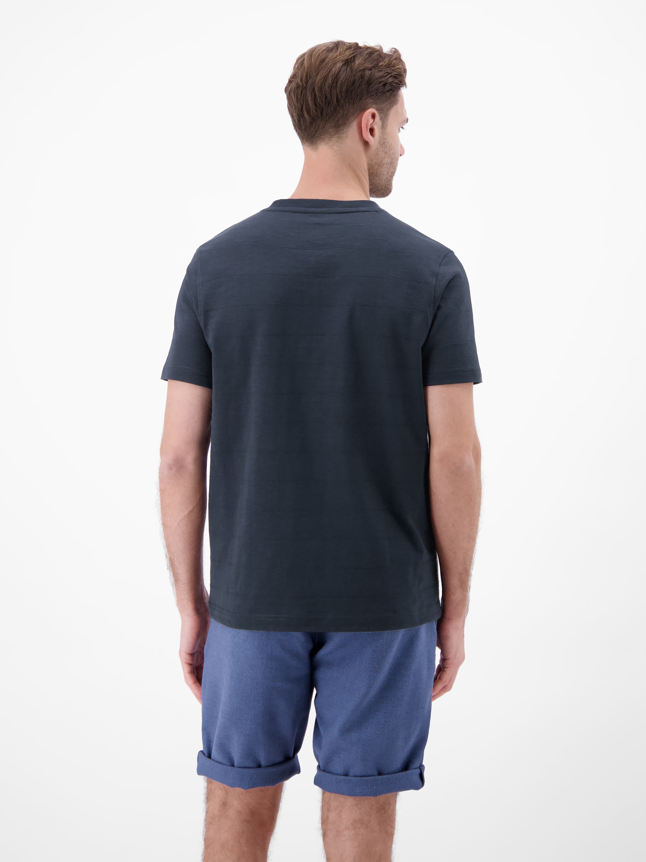T-Shirt mit V-Neck in Strickqualität - T-Shirt V-Neck
