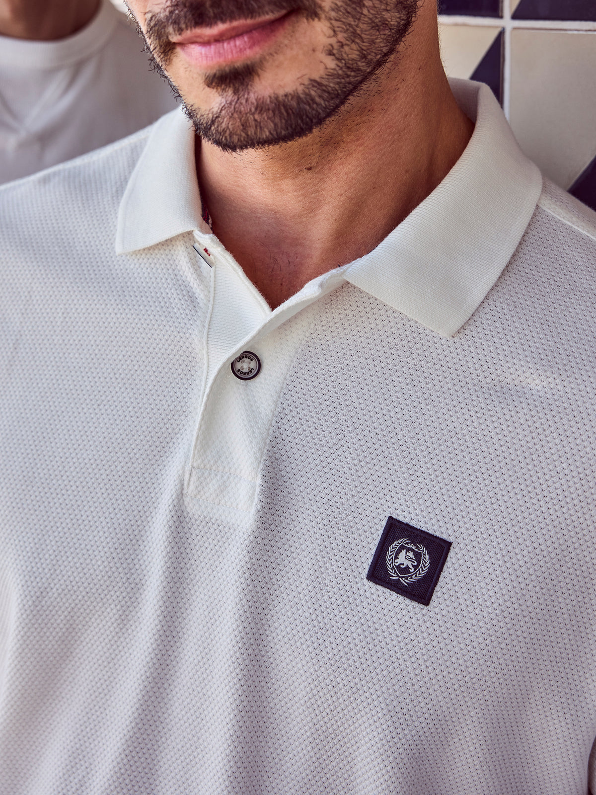 Poloshirt mit Waffelstruktur aus 100 % Baumwolle - Polo Shirt Kurzarm