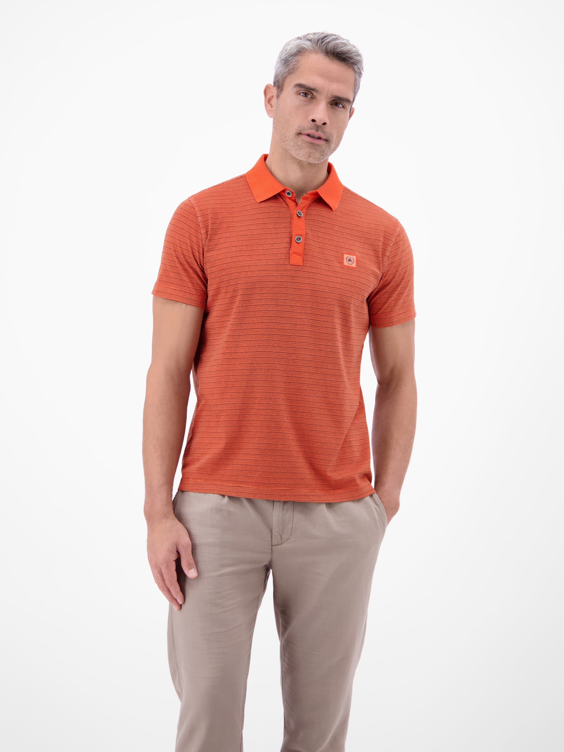 Poloshirt mit Fineliner-Optik, 100 % Baumwolle - Polo Shirt Kurzarm