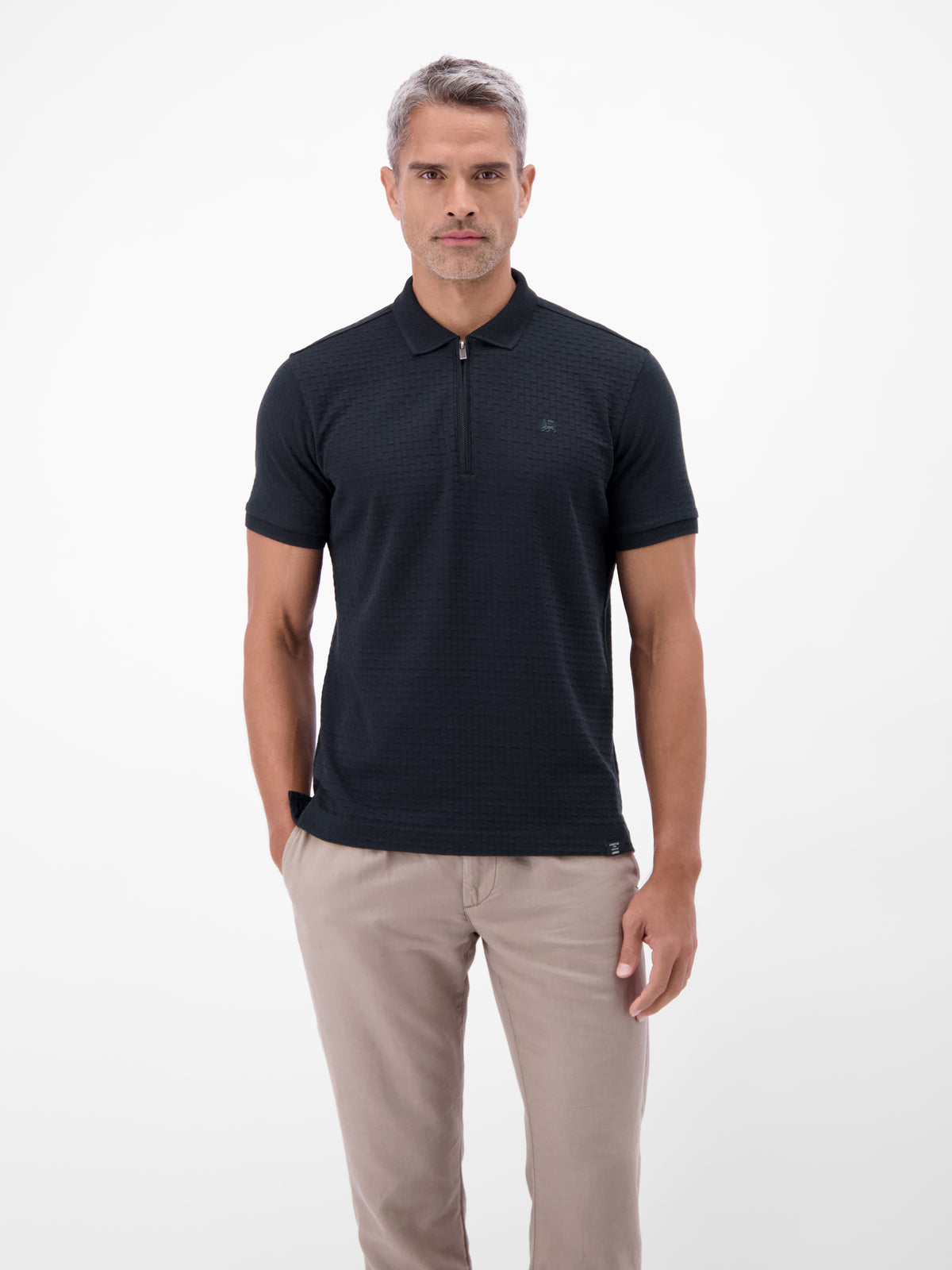 Poloshirt mit Reißverschlusskragen in Strukturqualität - Polo Shirt Kurzarm