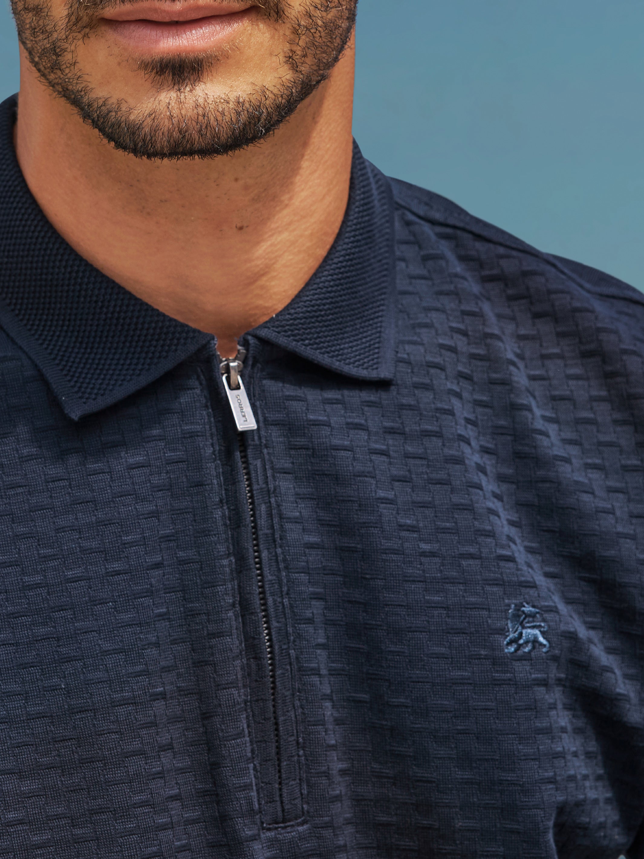 Poloshirt mit Reißverschlusskragen in Strukturqualität - Polo Shirt Kurzarm