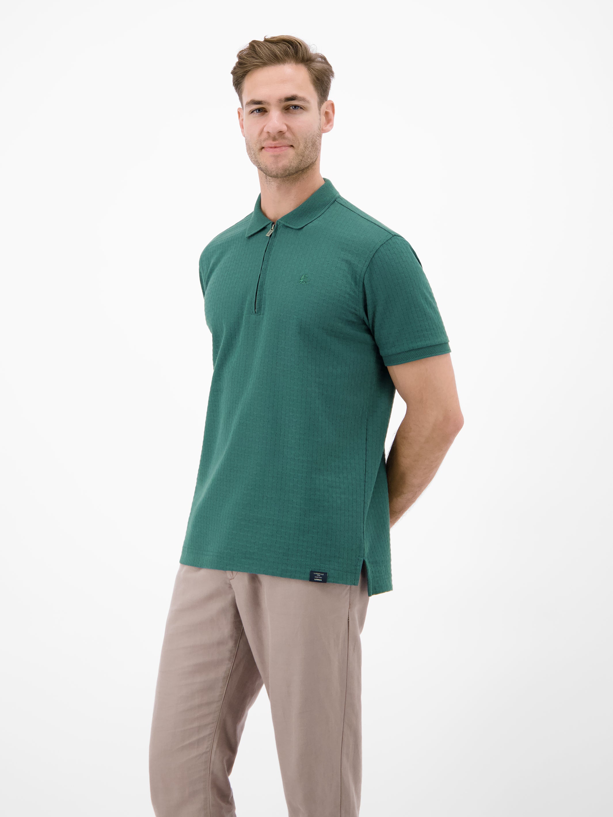 Poloshirt mit Reißverschlusskragen in Strukturqualität - Polo Shirt Kurzarm