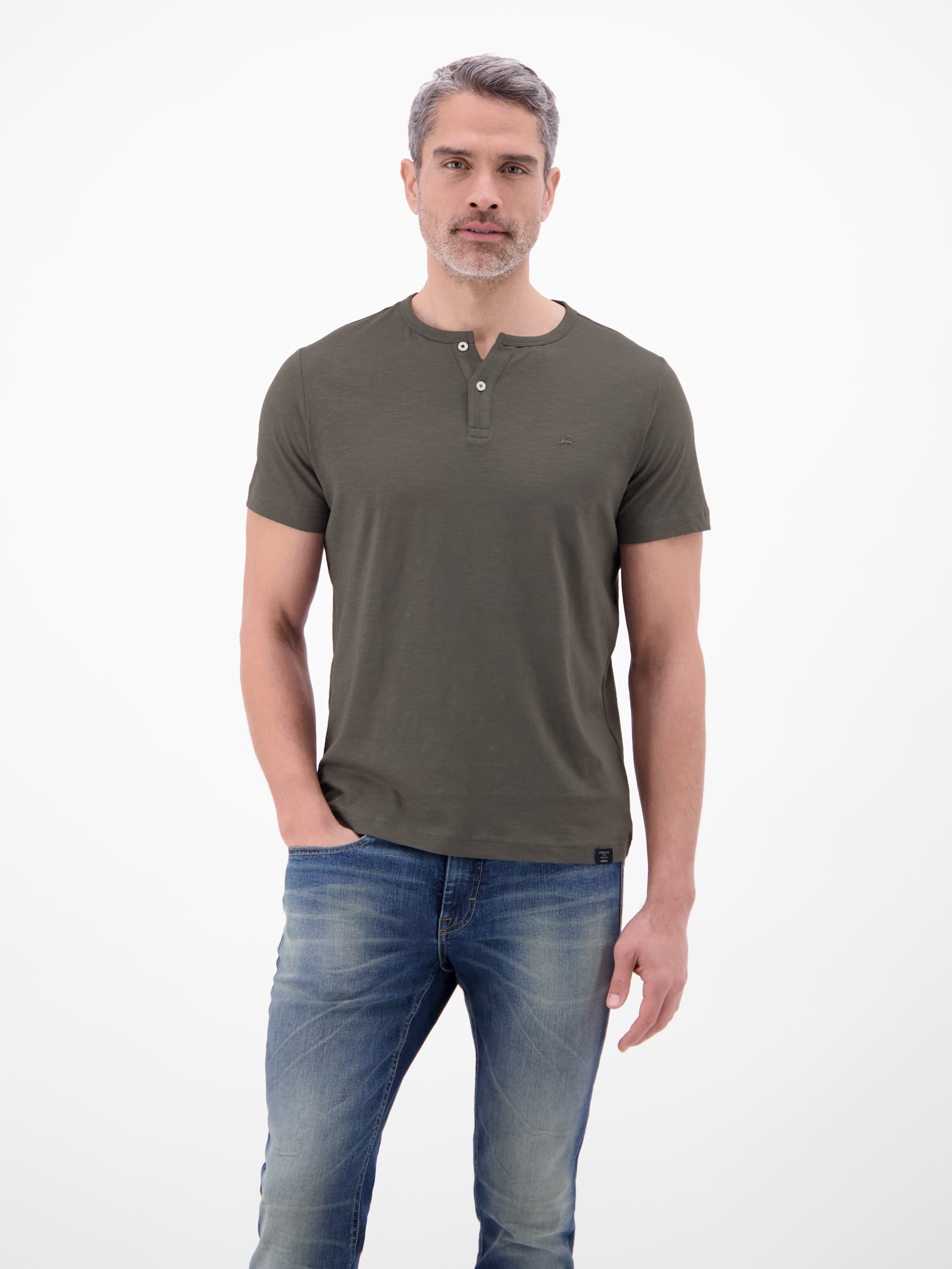 Serafino Shirt mit Rundhalsausschnitt und Knopfleiste - T-Shirt Rundhals
