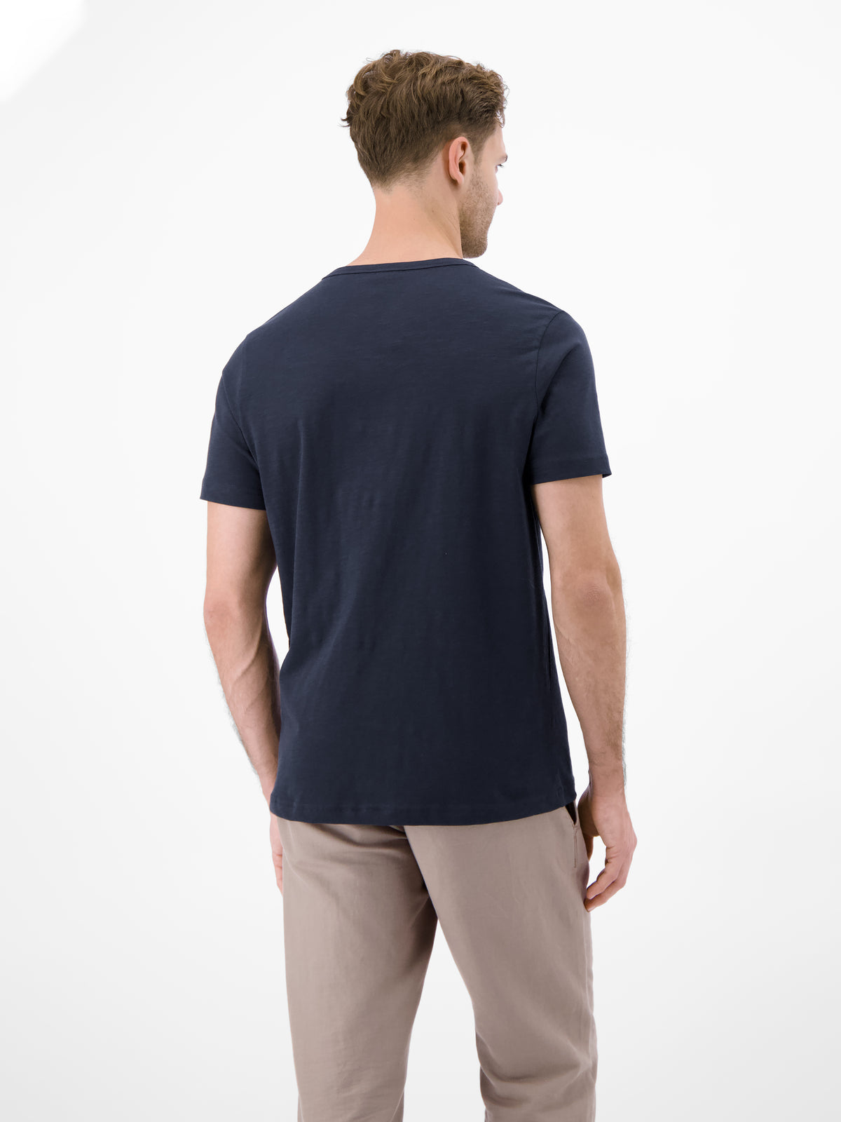 Serafino Shirt mit Rundhalsausschnitt und Knopfleiste - T-Shirt Rundhals