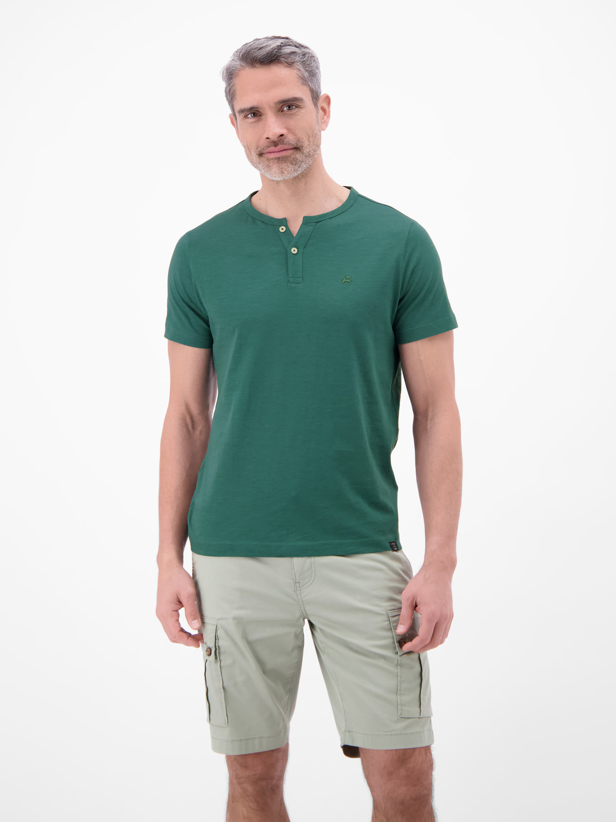 Serafino Shirt mit Rundhalsausschnitt und Knopfleiste - T-Shirt Rundhals