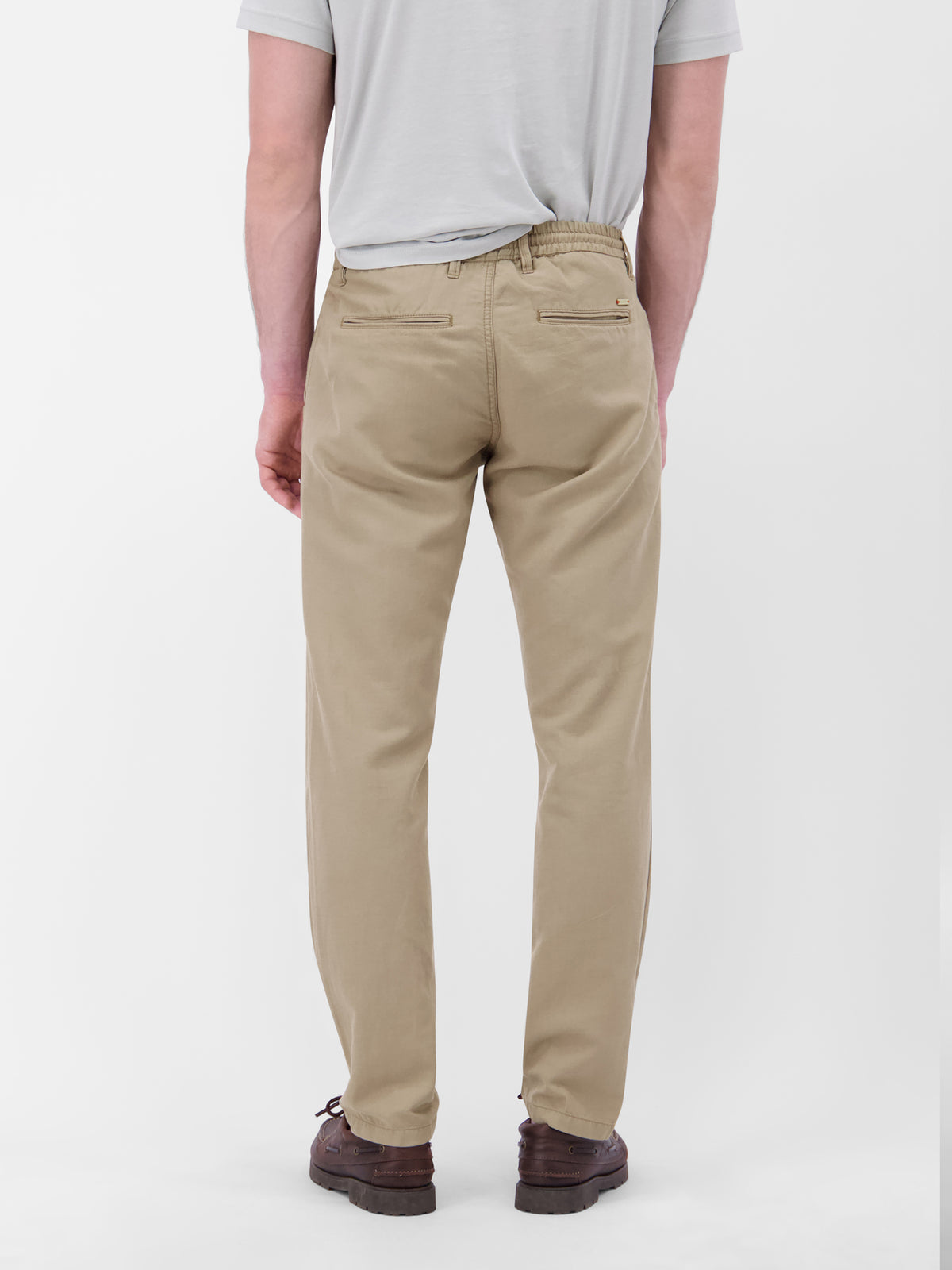 Leichte Chino mit Gürtelschlaufen, Baumwollmix - Chinohosen