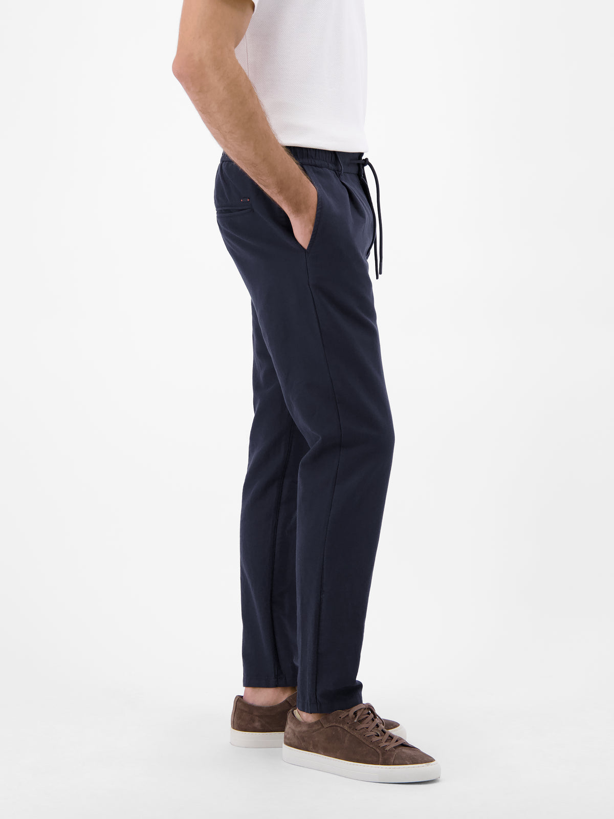 Leichte Chino mit Gürtelschlaufen, Baumwollmix - Chinohosen