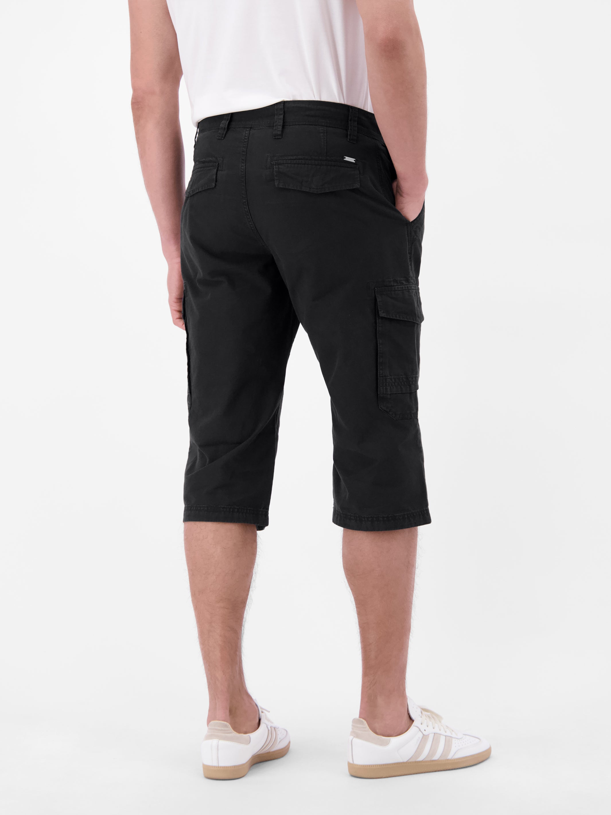 Bermuda mit Cargotaschen, lang geschnitten - Cargo Shorts