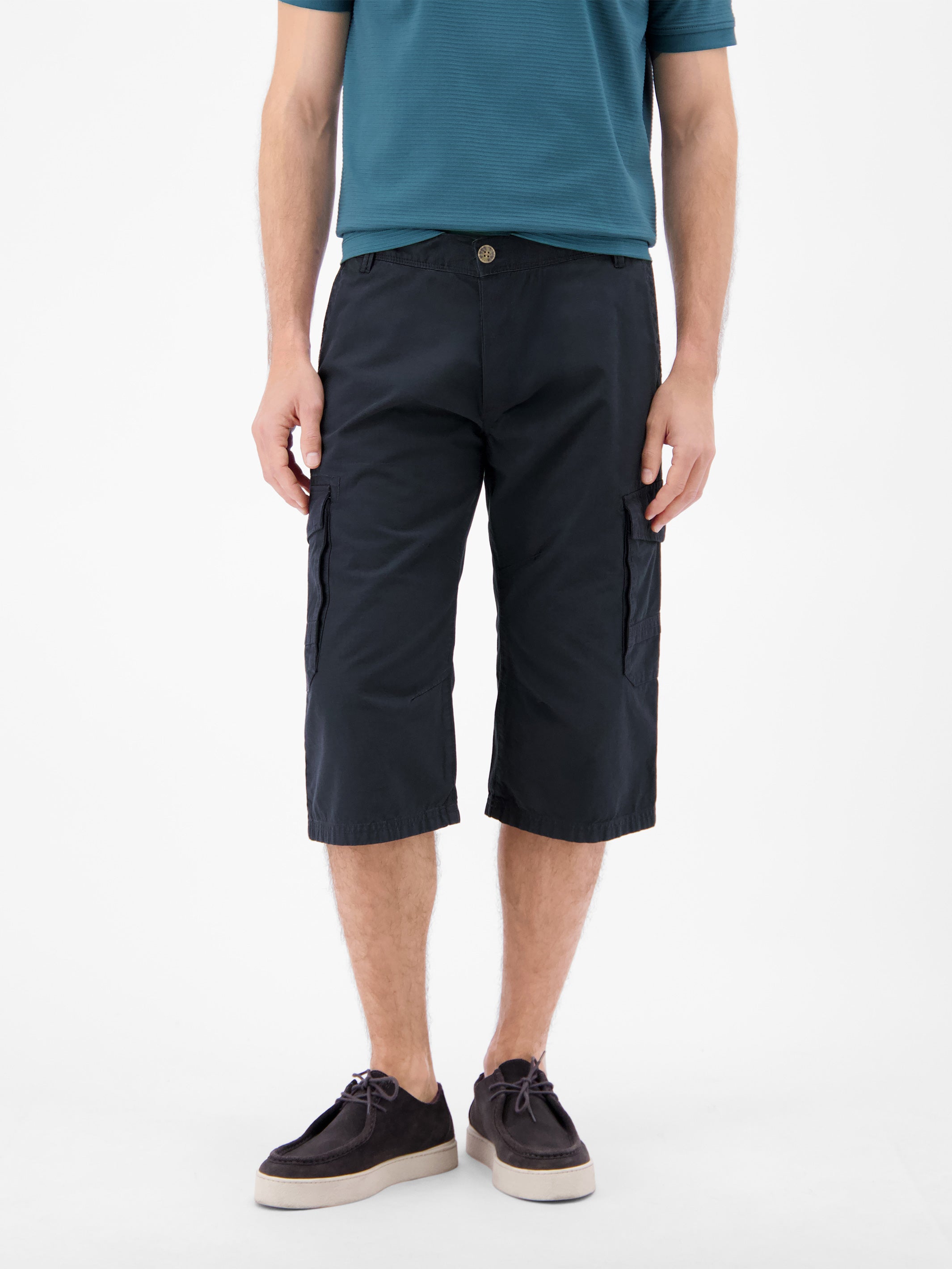 Bermuda mit Cargotaschen, lang geschnitten - Cargo Shorts