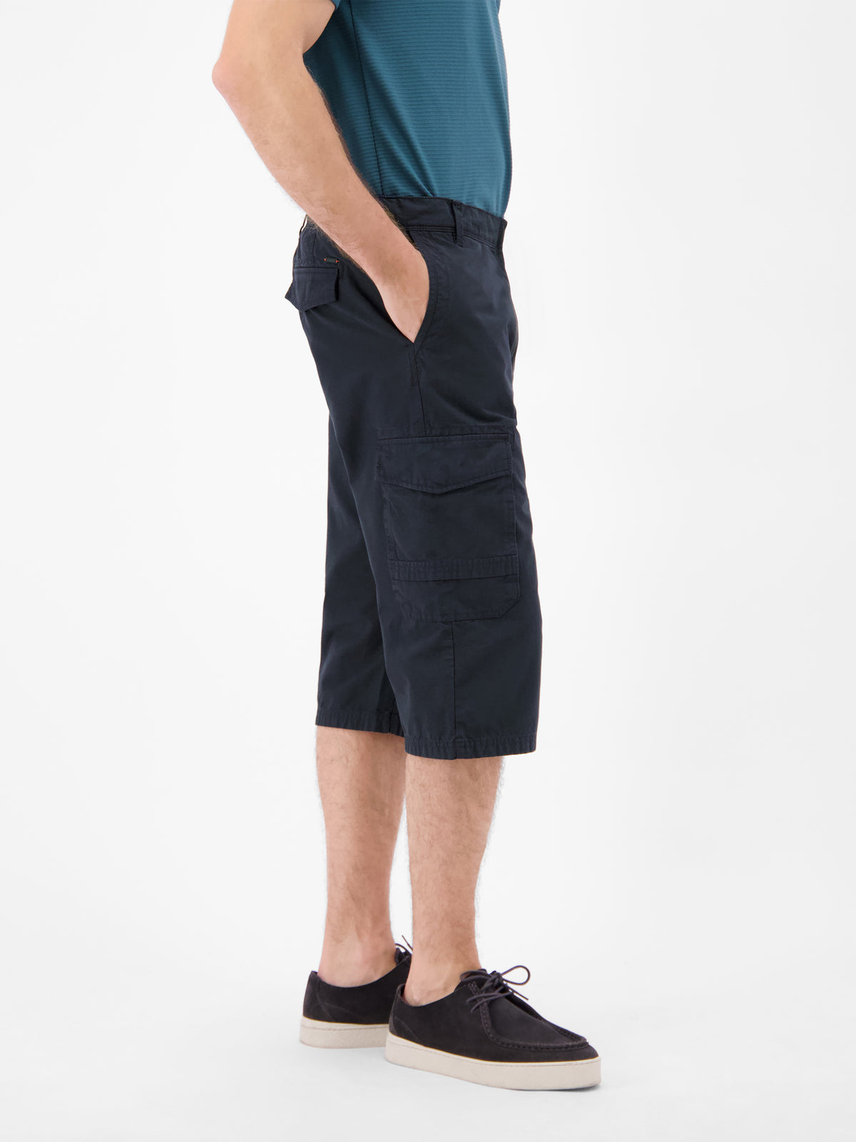 Bermuda mit Cargotaschen, lang geschnitten - Cargo Shorts