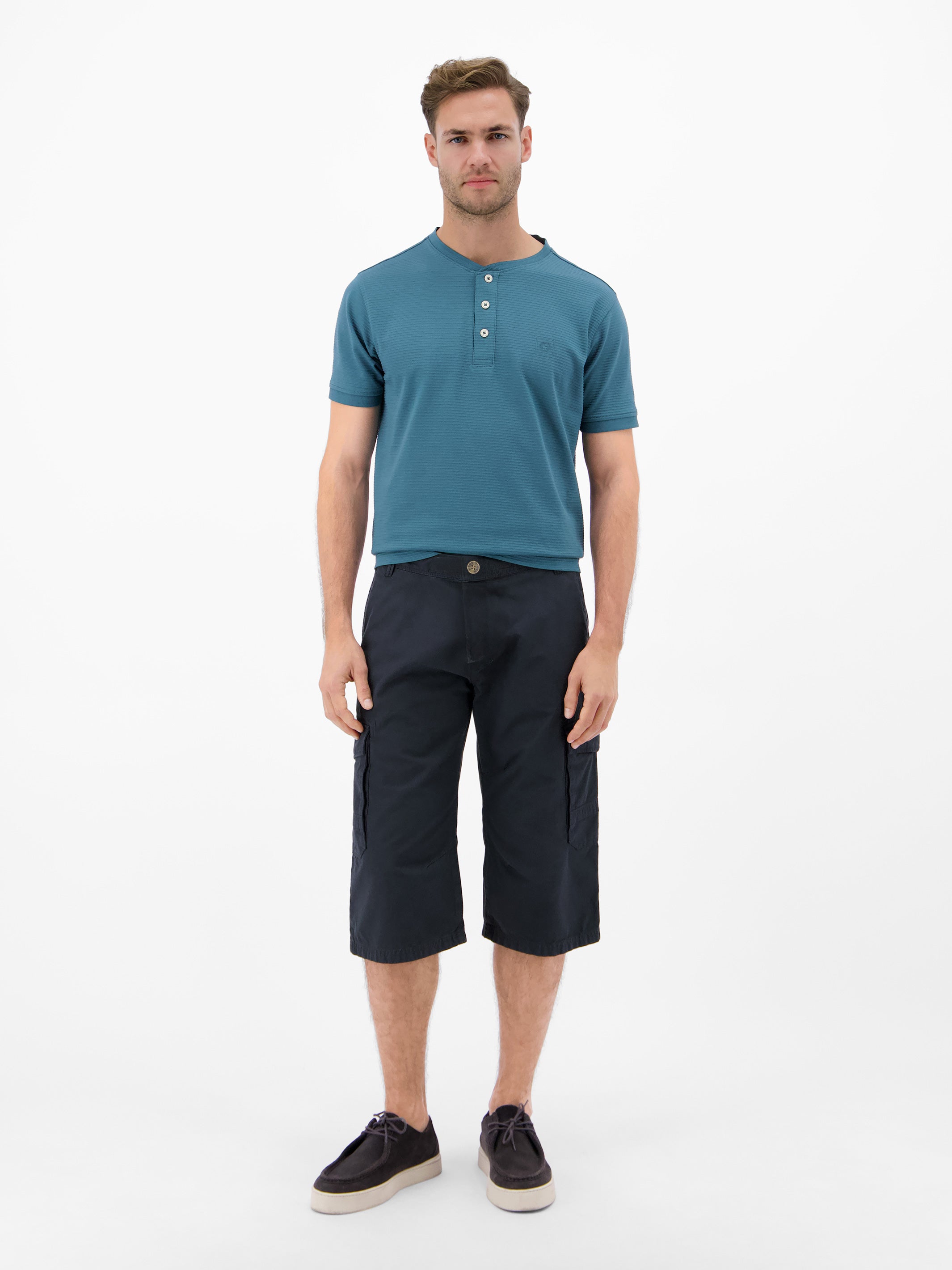 Bermuda mit Cargotaschen, lang geschnitten - Cargo Shorts