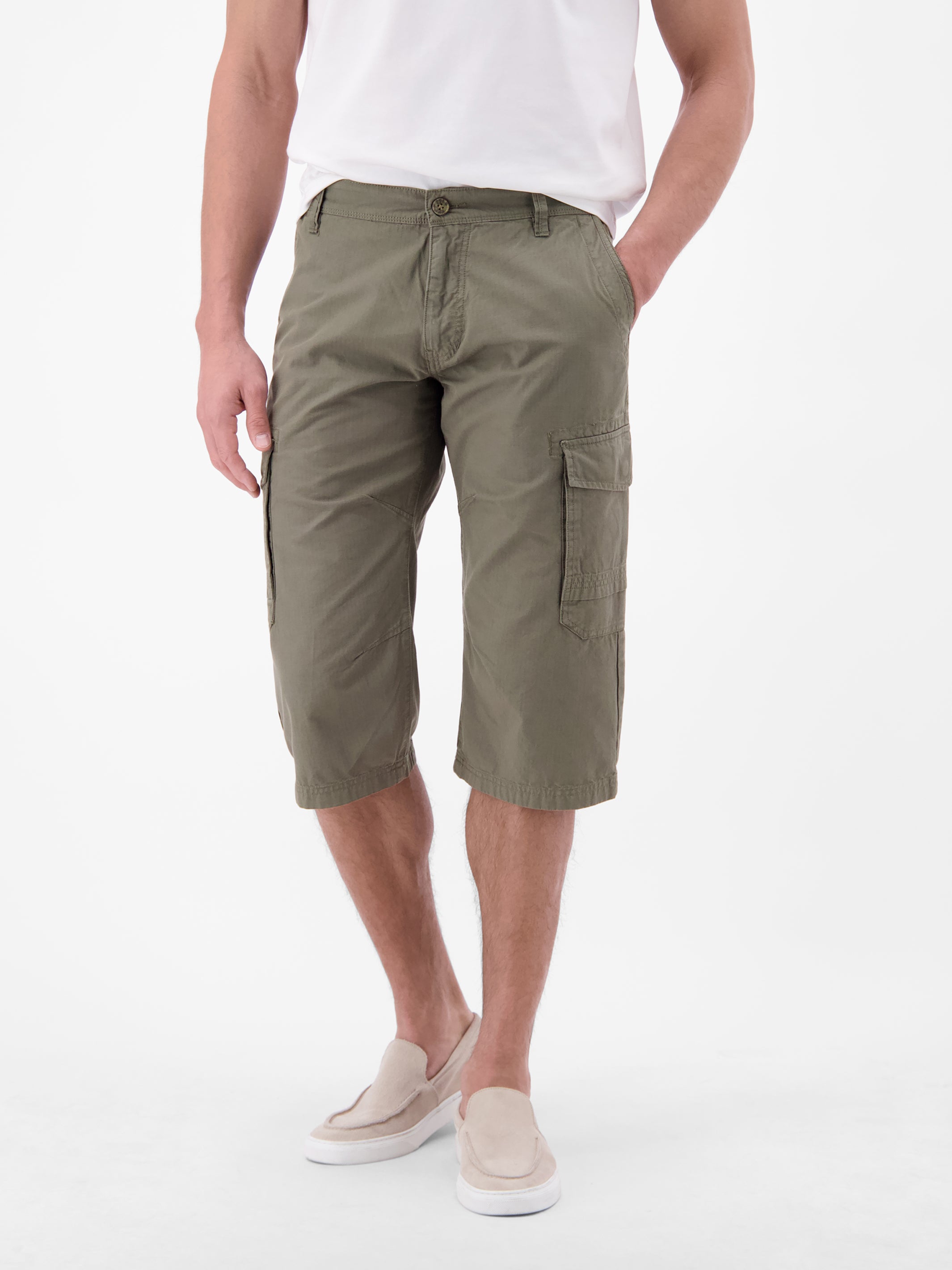 Bermuda mit Cargotaschen, lang geschnitten - Cargo Shorts