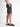 Bequeme Chino-Bermuda mit Gürtel und Minimalprint - Chino Shorts