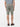 Bequeme Chino-Bermuda mit Gürtel und Minimalprint - Chino Shorts