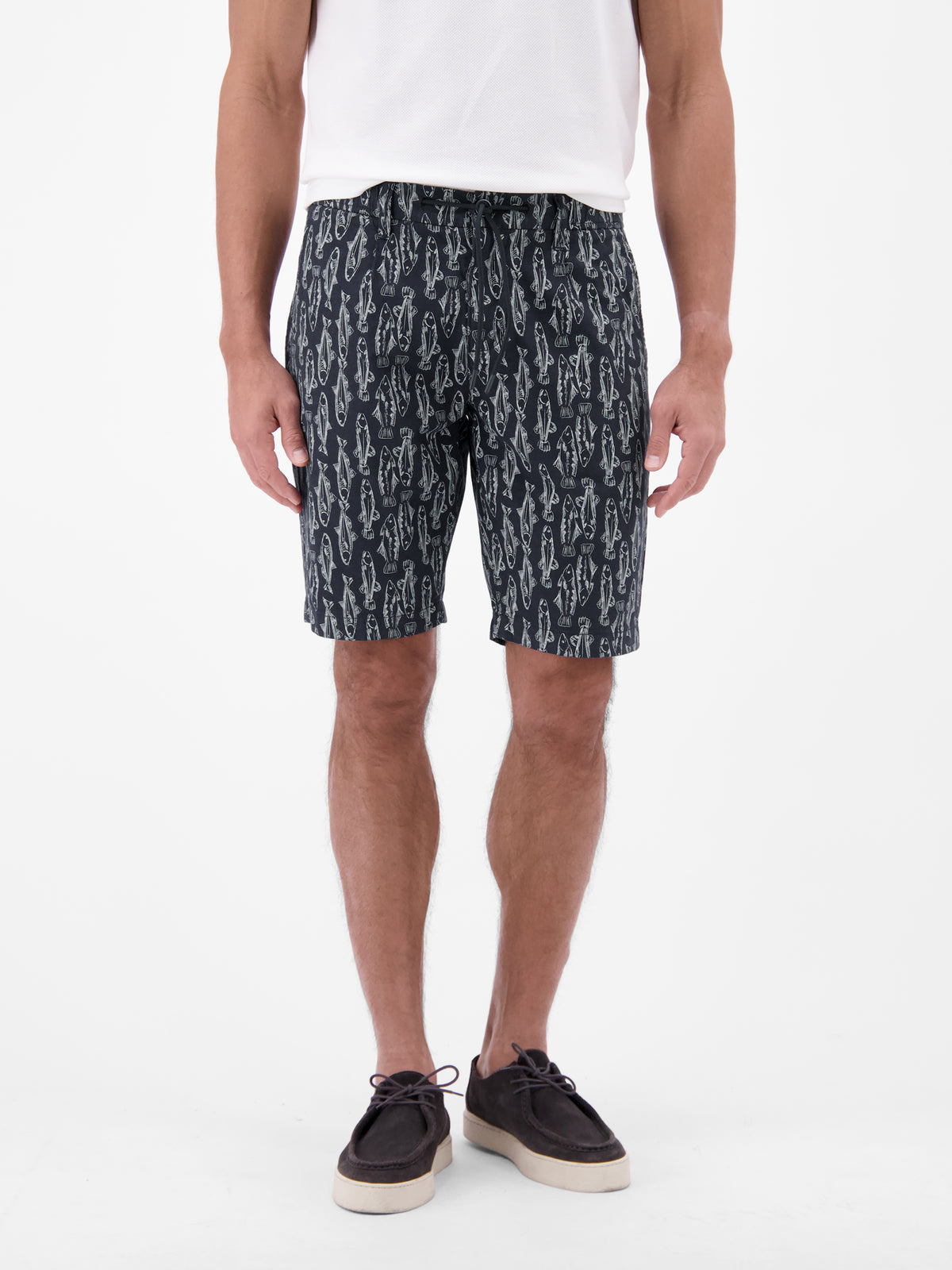 Leichte Chino-Bermuda mit marinem Print - Chino Shorts