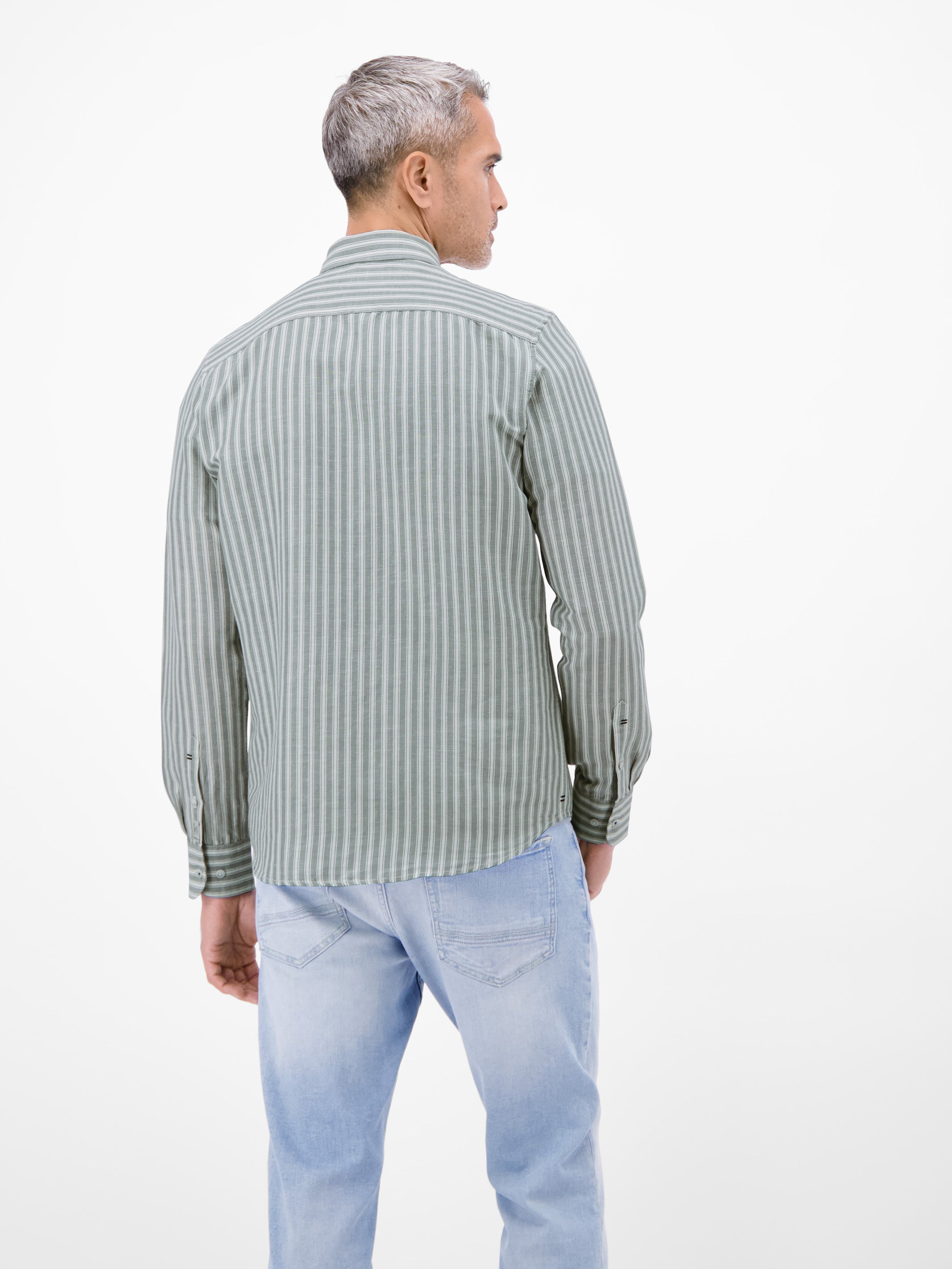Gestreiftes Langarmhemd aus Leinen-Baumwoll-Mix - Langarmhemd
