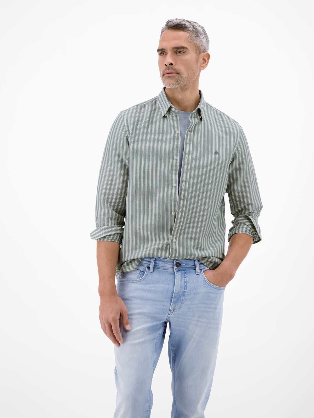 Gestreiftes Langarmhemd aus Leinen-Baumwoll-Mix - Langarmhemd