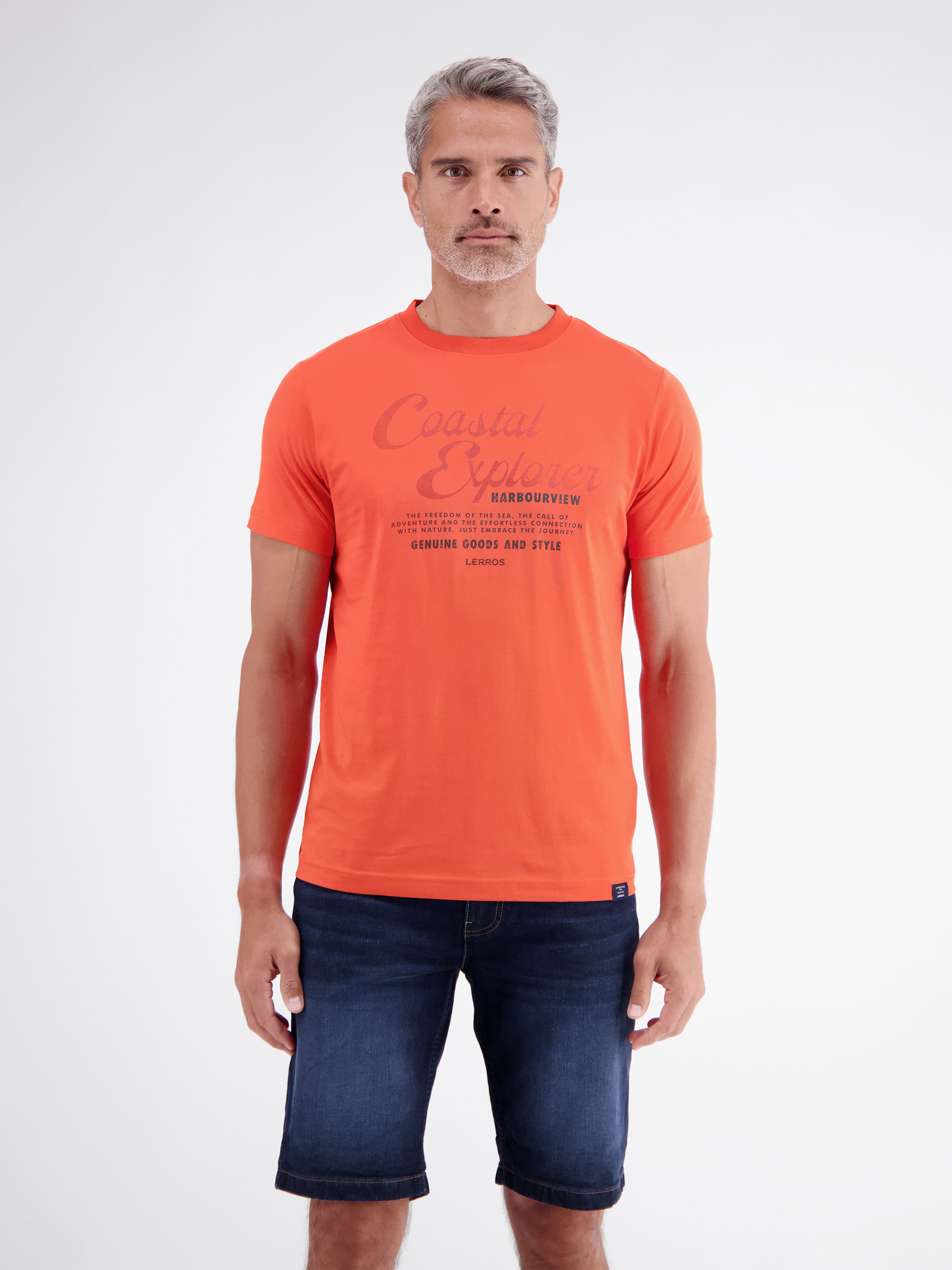 T-shirt made from 100% cotton with chest print