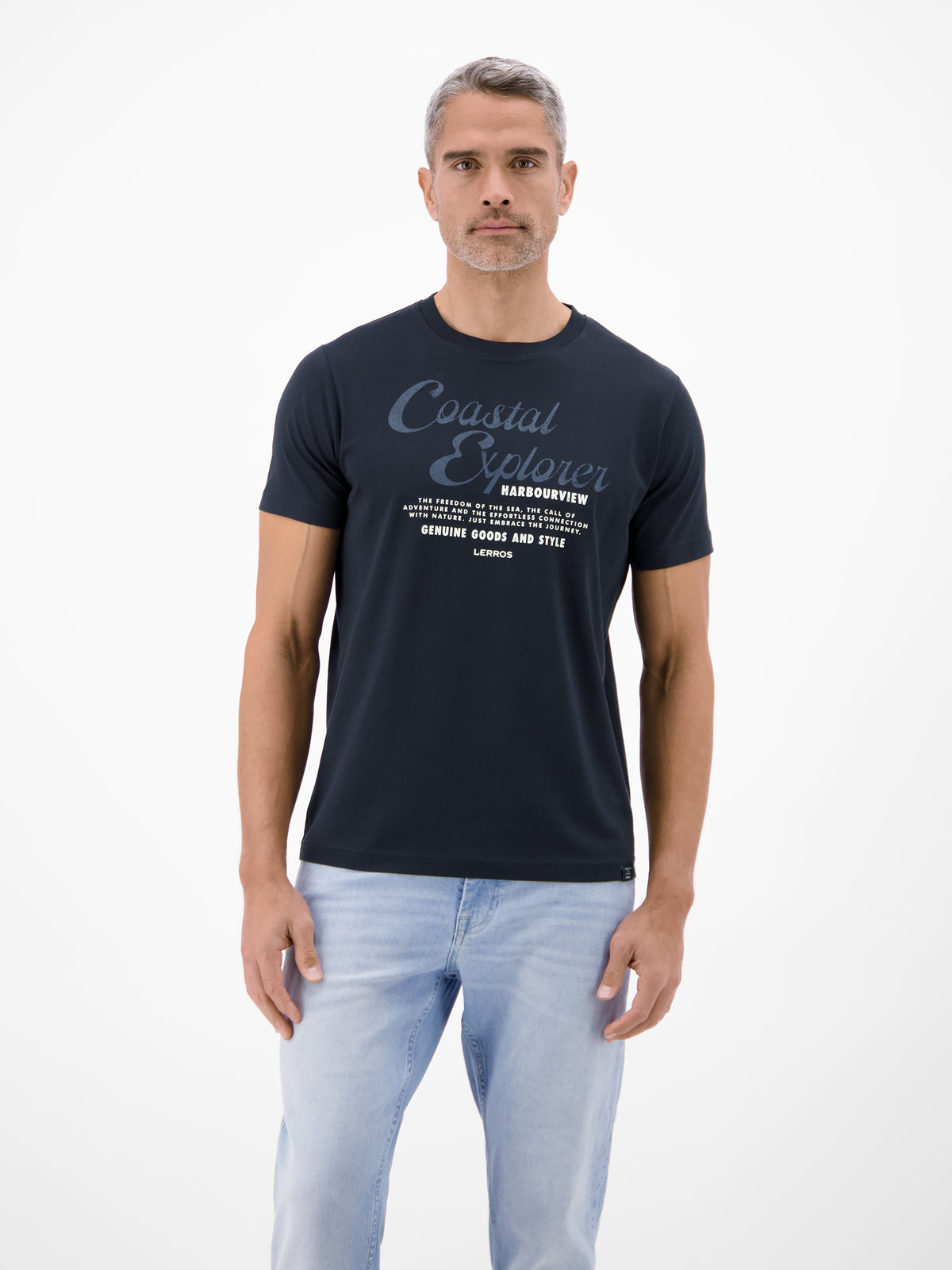 T-Shirt aus 100 % Baumwolle mit Brustprint - T-Shirt Rundhals