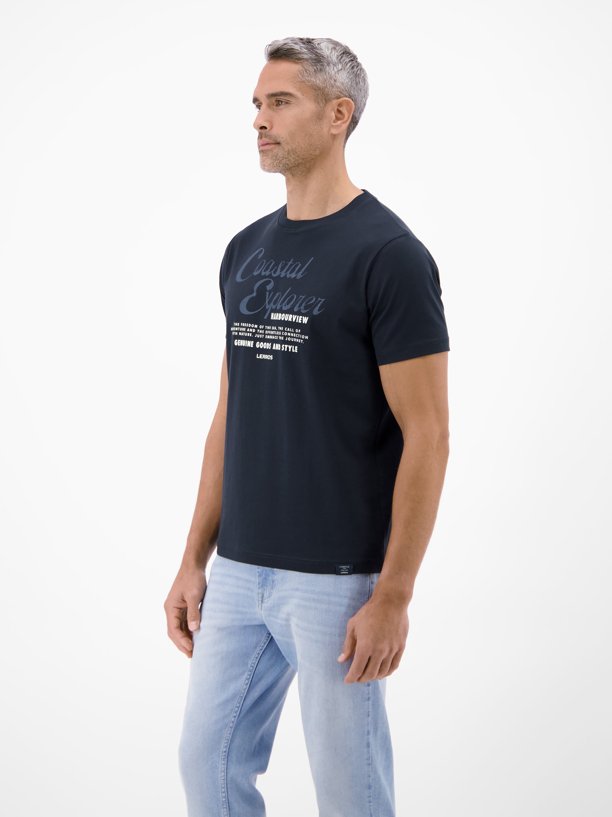 T-Shirt aus 100 % Baumwolle mit Brustprint - T-Shirt Rundhals
