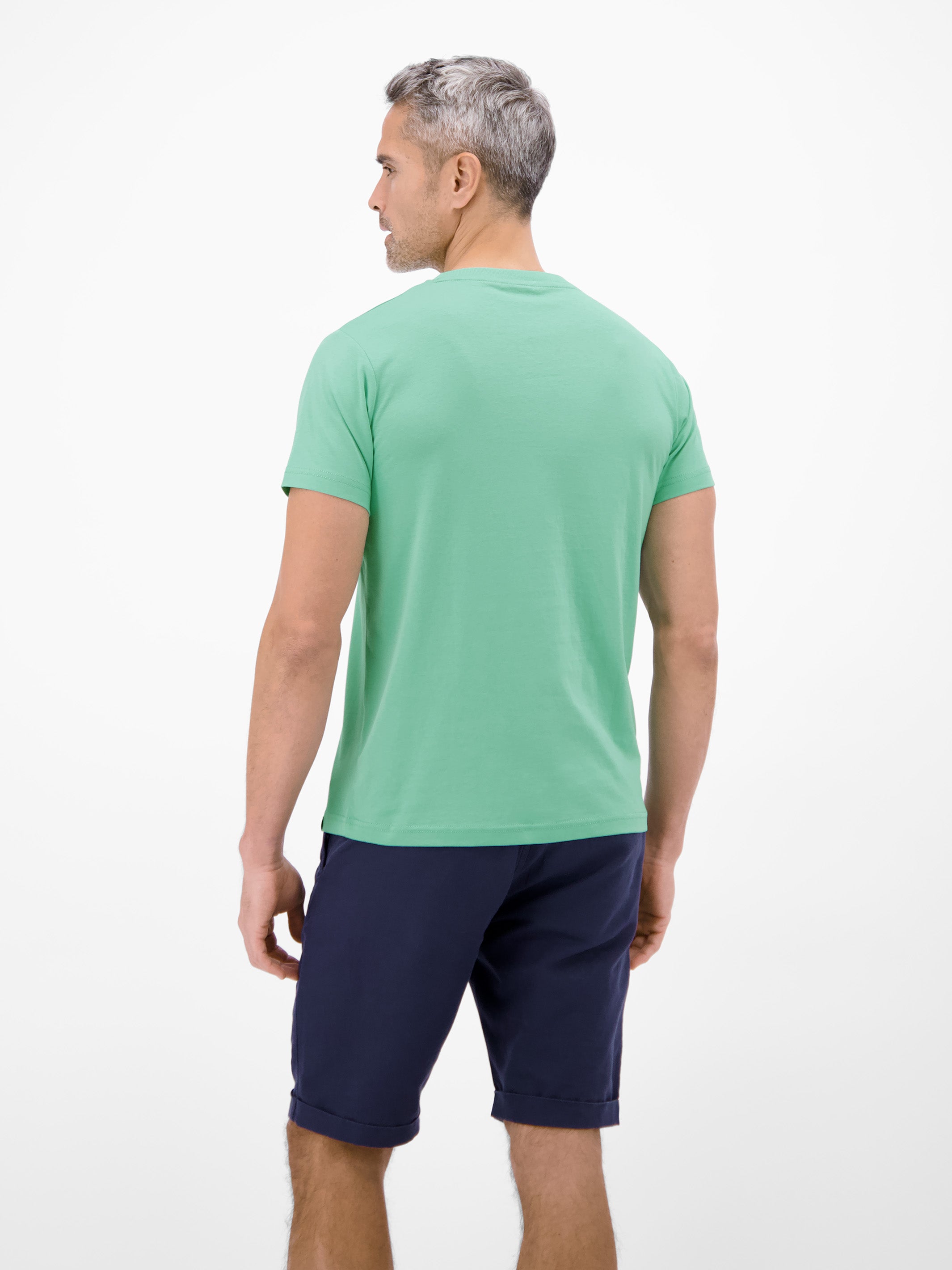 T-Shirt aus 100 % Baumwolle mit Brustprint - T-Shirt Rundhals