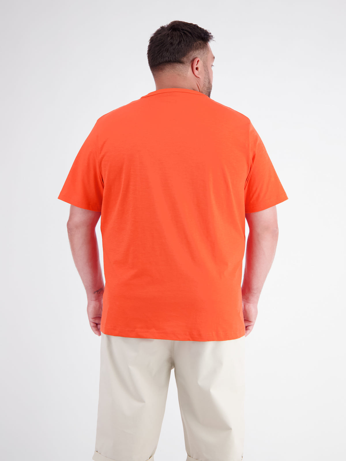 T-shirt with O-neck in plus sizes