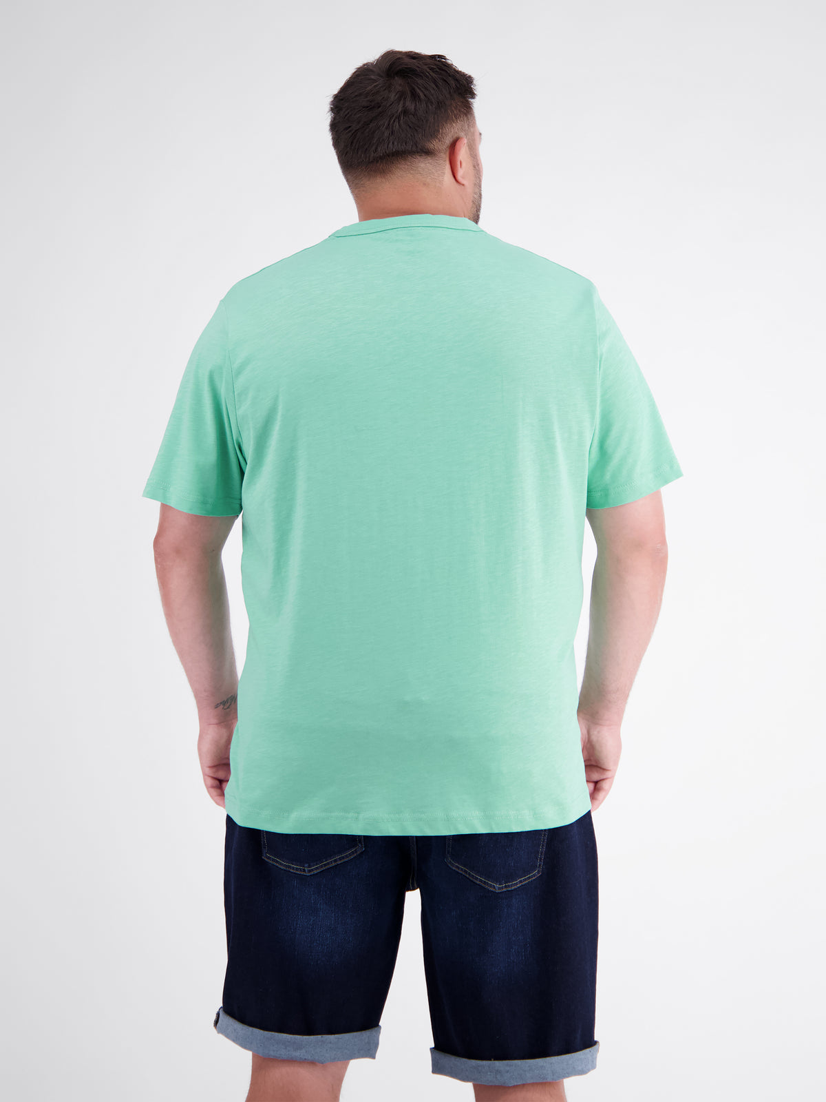 T-shirt with O-neck in plus sizes