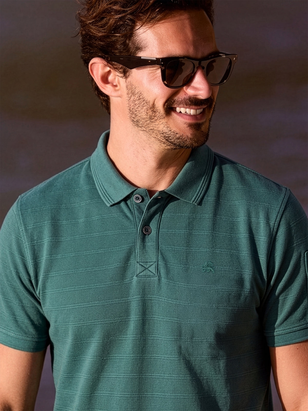 Poloshirt, unifarben aus gestreiftem Piqué-Gewebe - Polo Shirt Kurzarm
