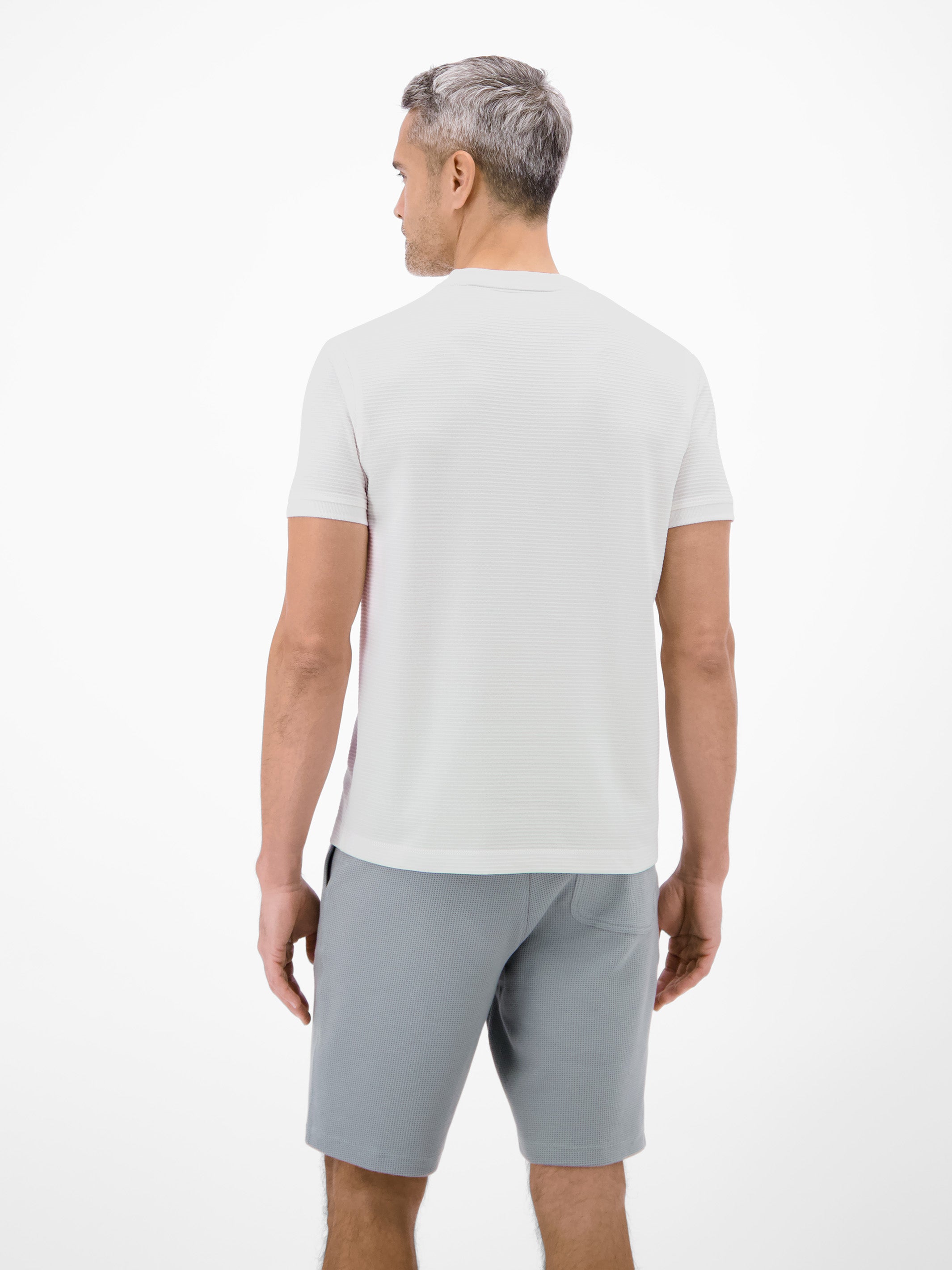 T-Shirt mit Rundkragen und Cool & Dry Funktion - T-Shirt Rundhals
